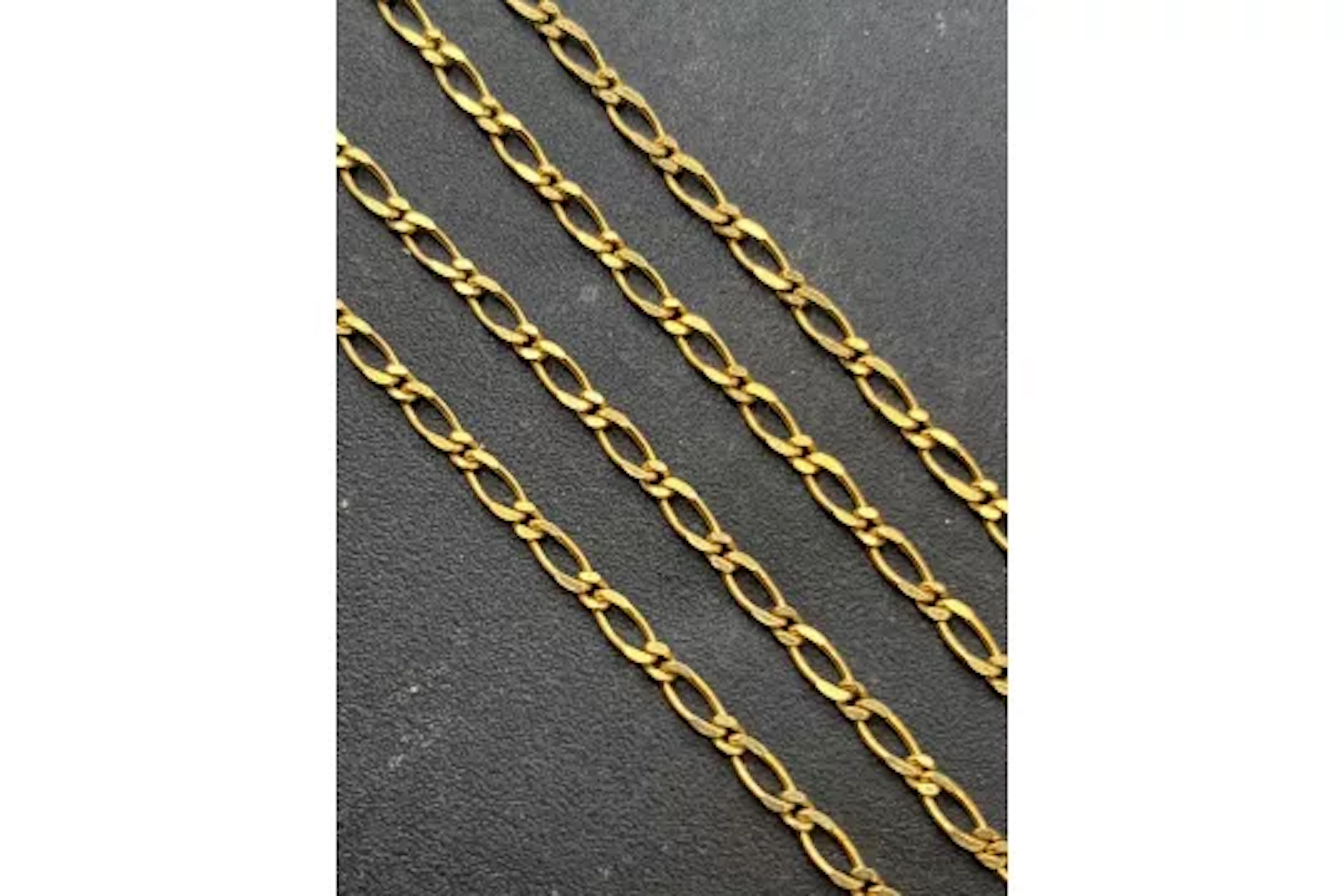 A FANCY LINK CHAIN 9CT 23 INCH 5 GMS