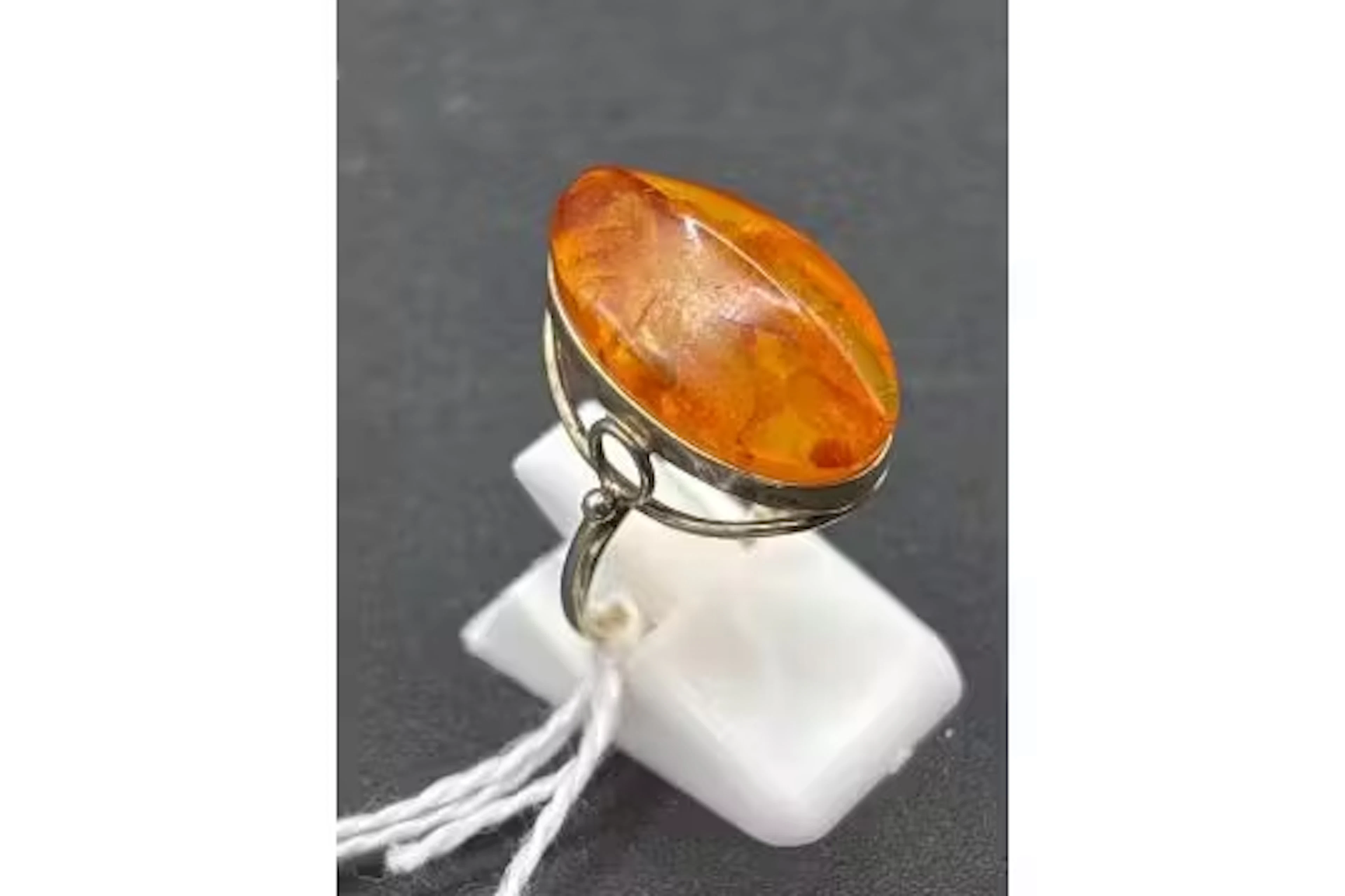 A Russian style amber ring size M