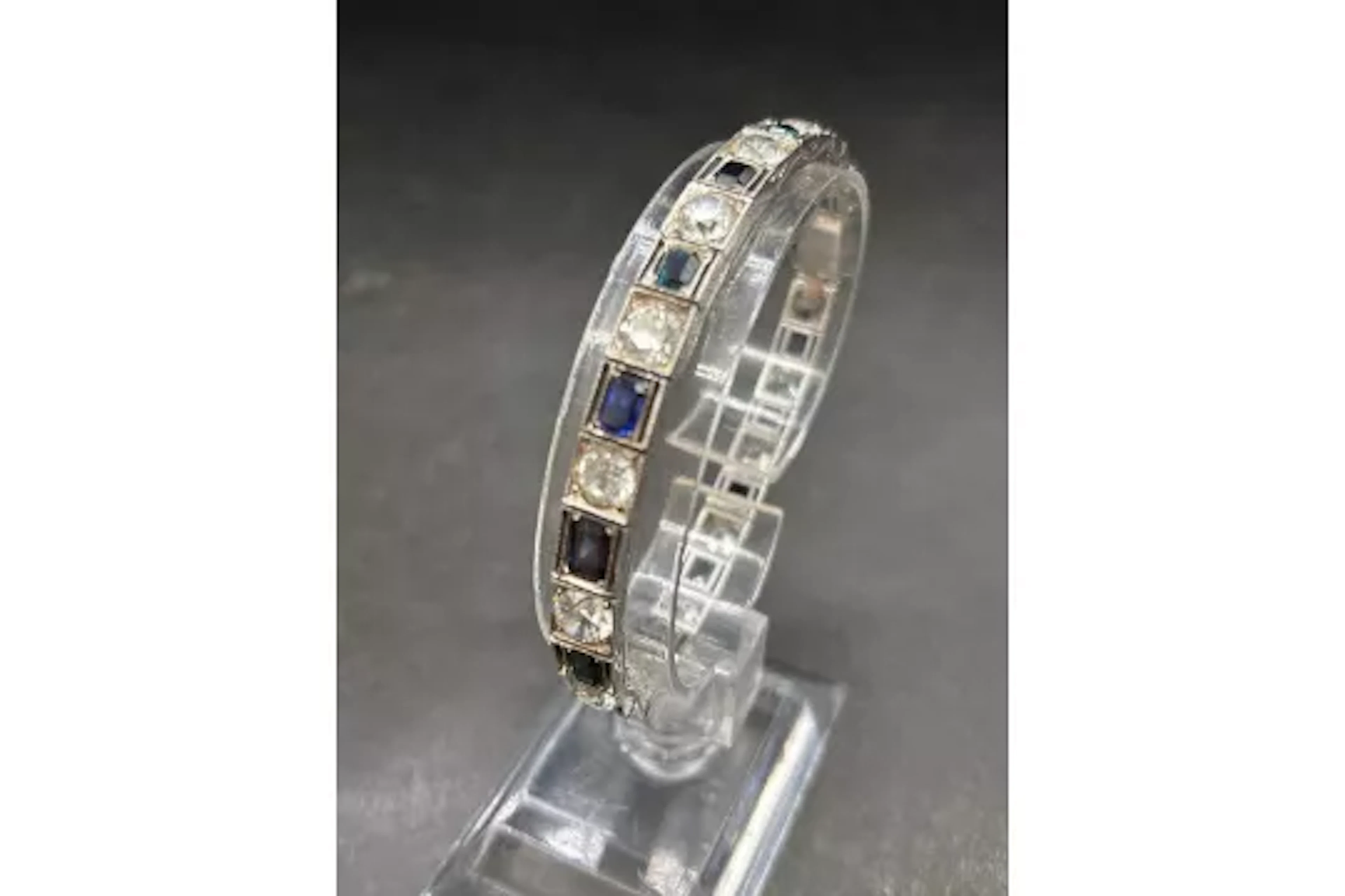 A white and blue stone paste silver bracelet 7.5 inch