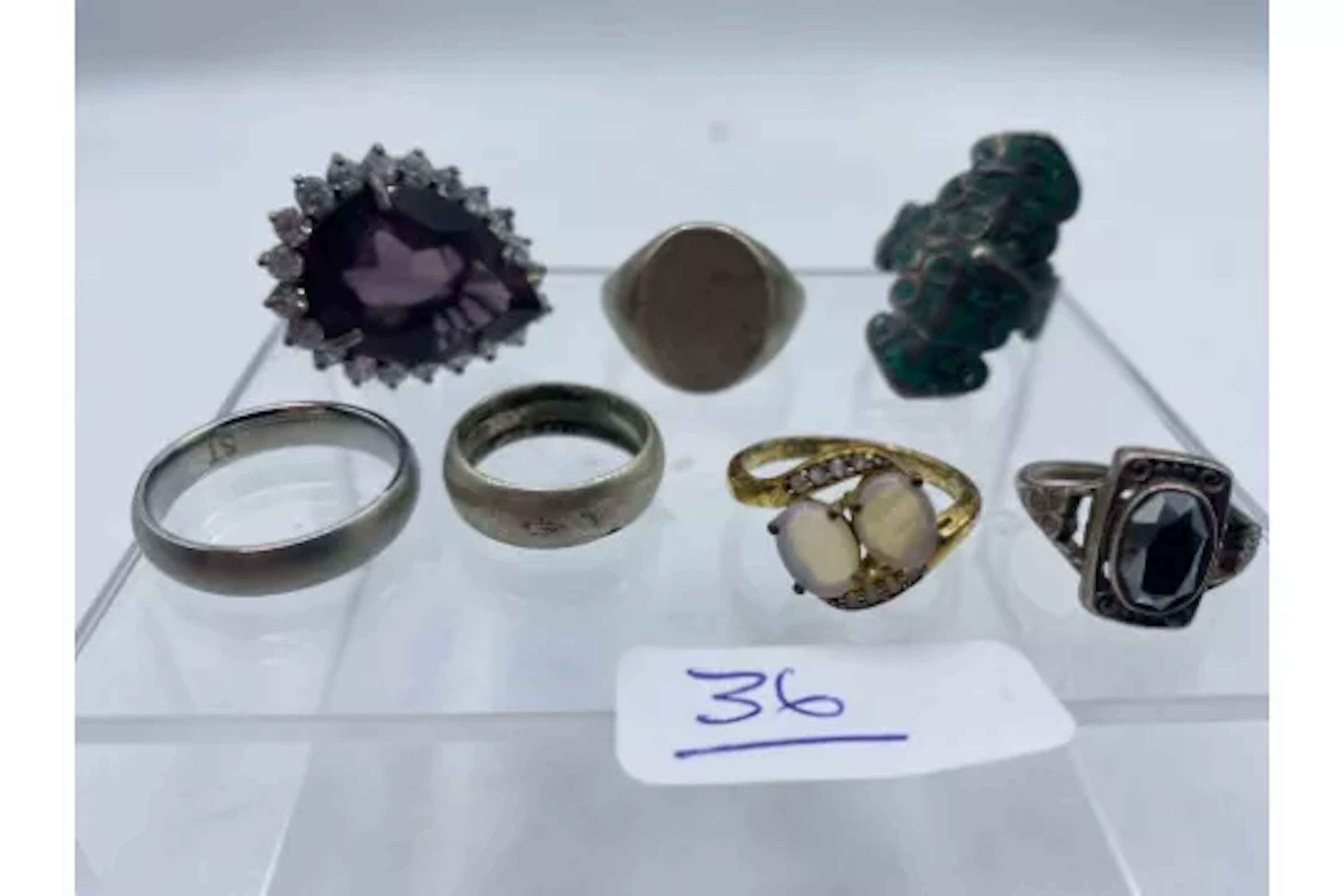 Assorted costume rings