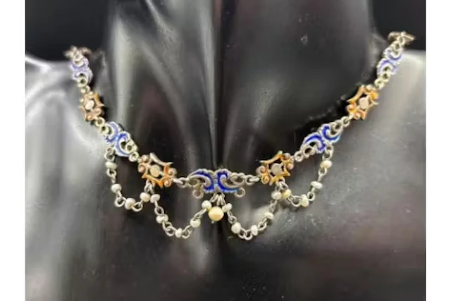 A antique enamel and silver necklace 17 inch