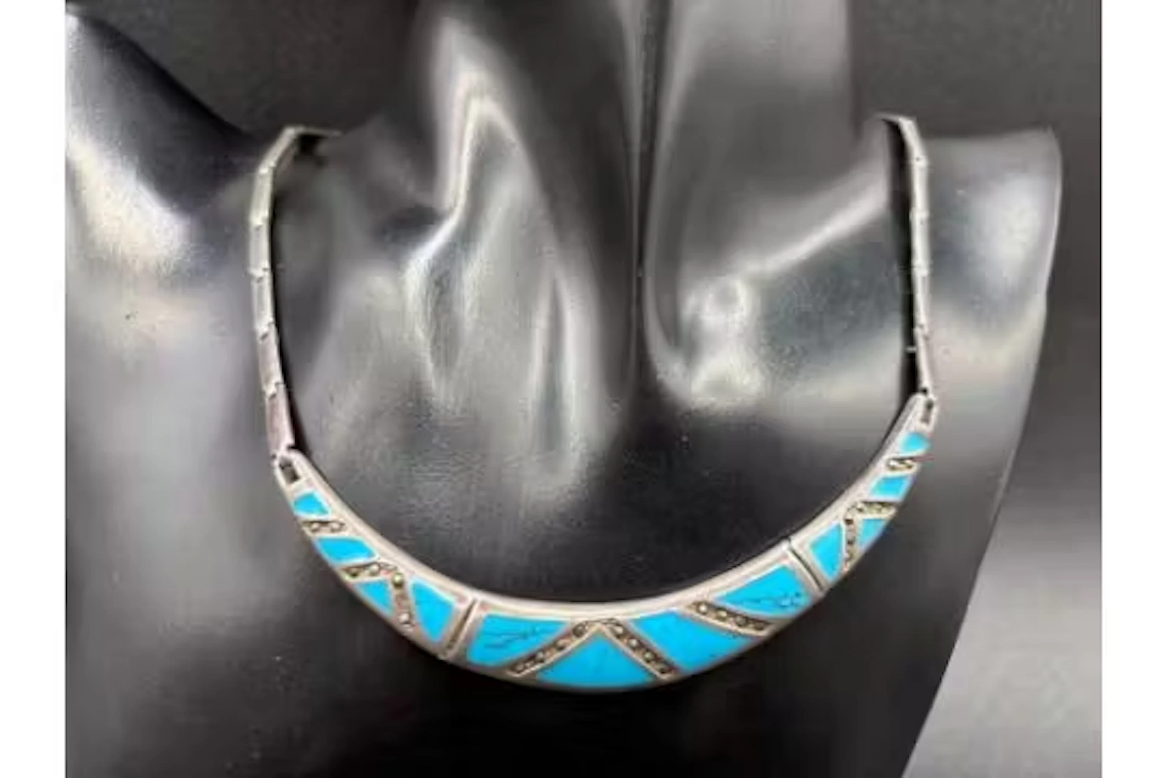 A silver and turquoise collar necklace 17 inch