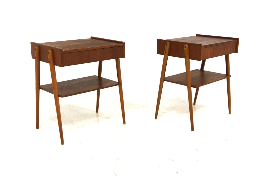 2Pcs Bedside tables AB Carlströms & Co Möbelfabrik Year: 1960s Origin: