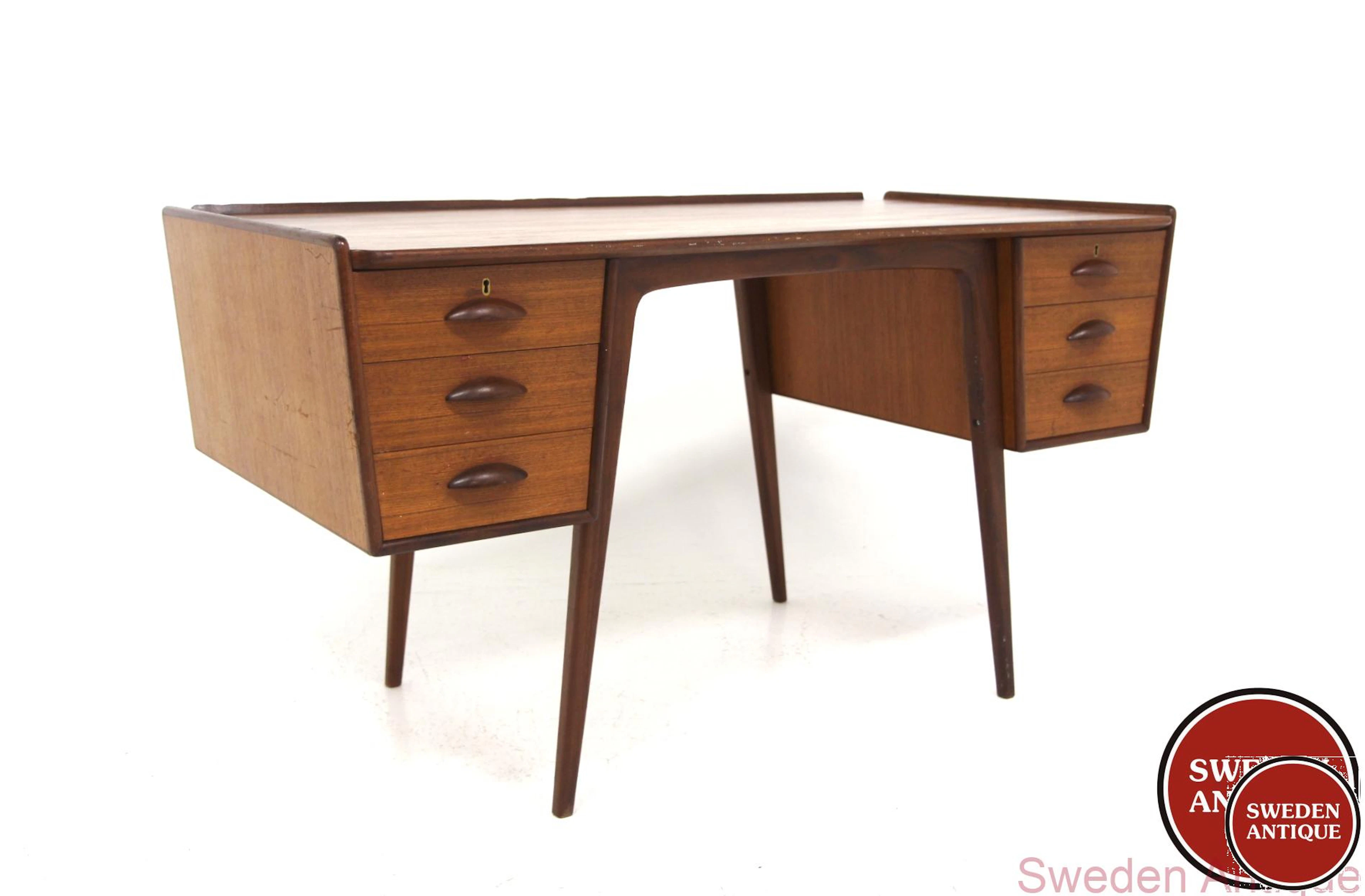 Writing desk PL. Uddebo Svante Skogh for Möbelfabriken Balder Year: