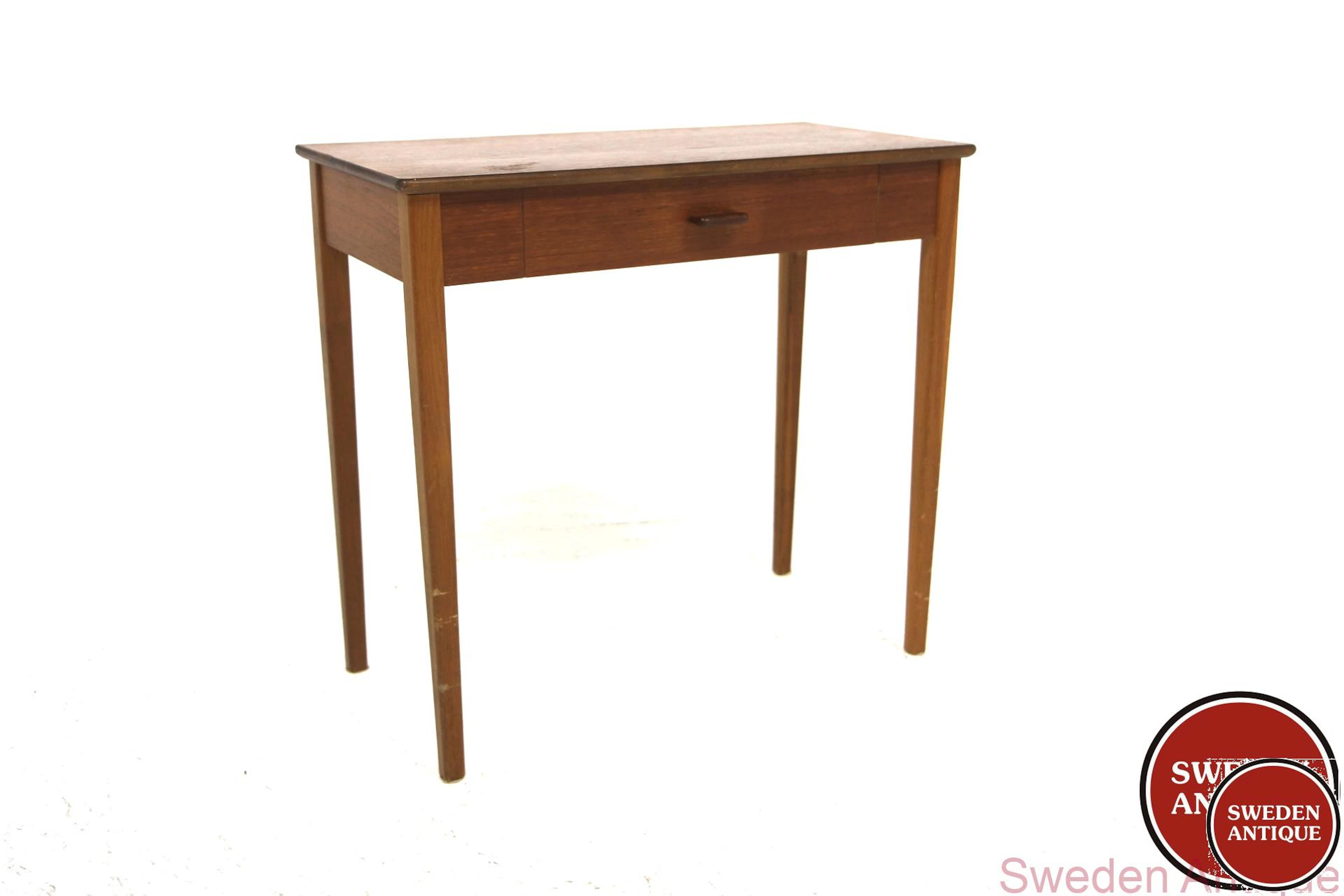 Chest of drawers Year: 1950s Origin: Swe. Material: Teak W: 60cm D: