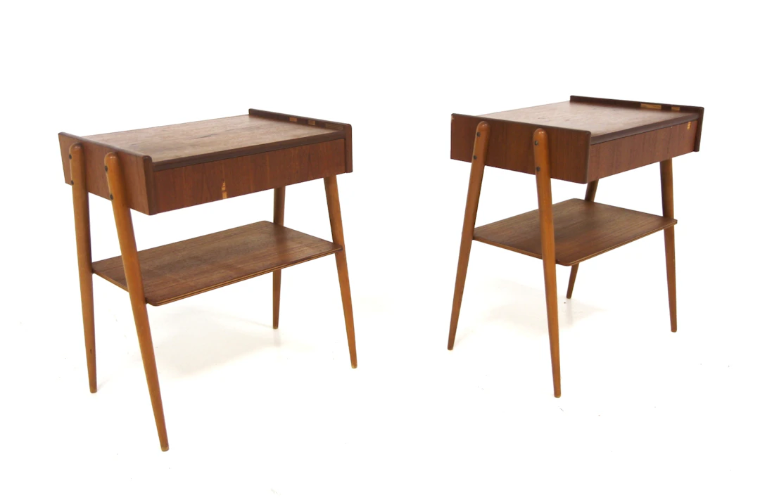 2Pcs Bedside tables AB Carlström & Co Möbelfabrik Year: 1960s Origin:
