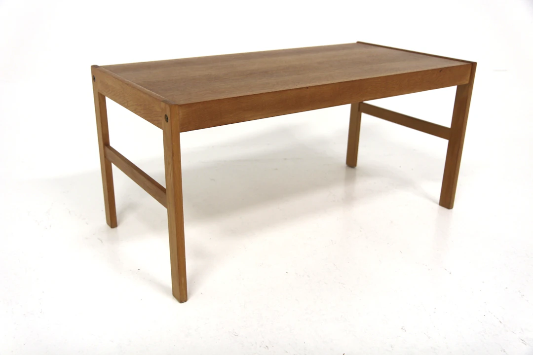 Coffee table / Bench Bertil Fridhagen for Bodafors Year: 1964 Origin:
