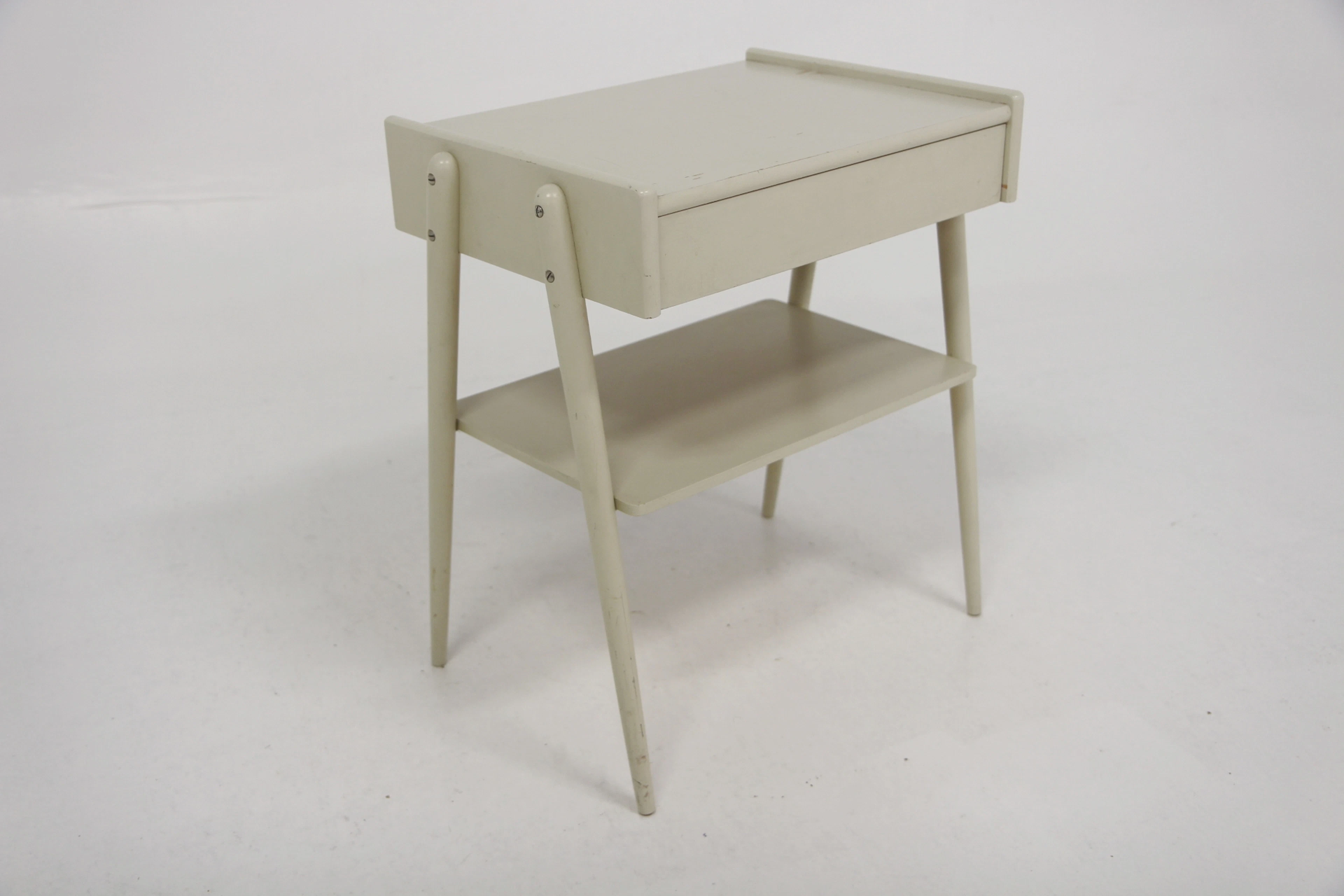 Bedside table AB Carlström & Co Möbelfabrik 1960s Swe. White