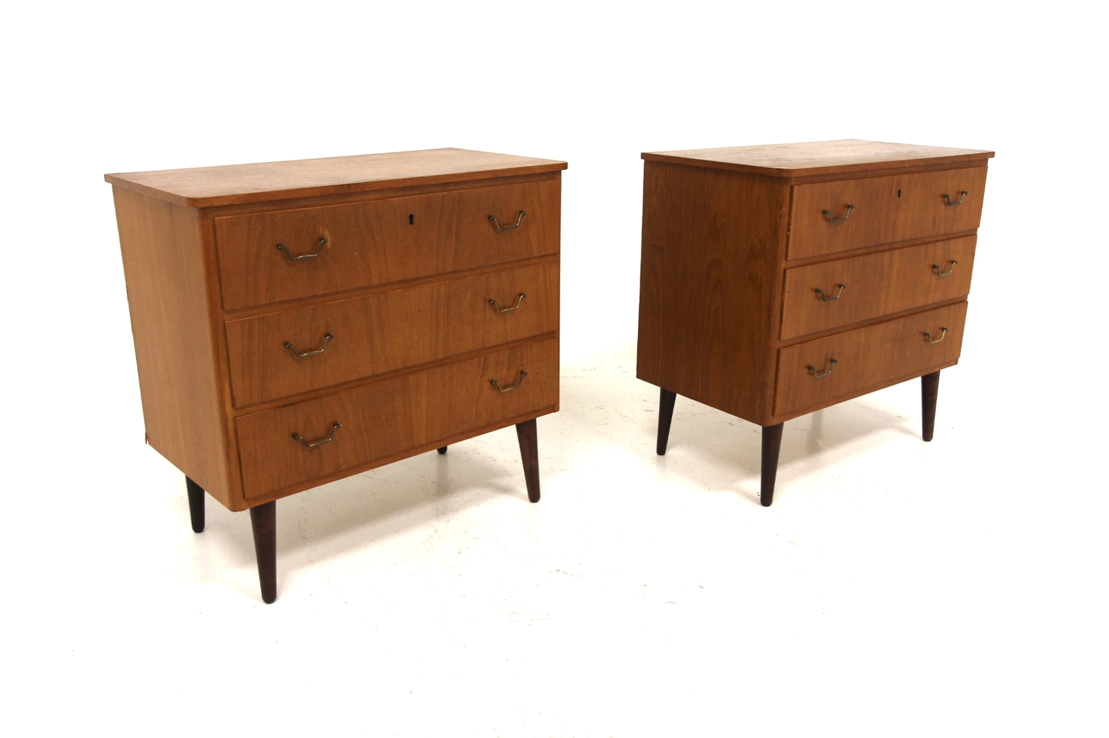 2Pcs Chest of drawer / A pair of Chest of drawers Year: 1950s Origin: