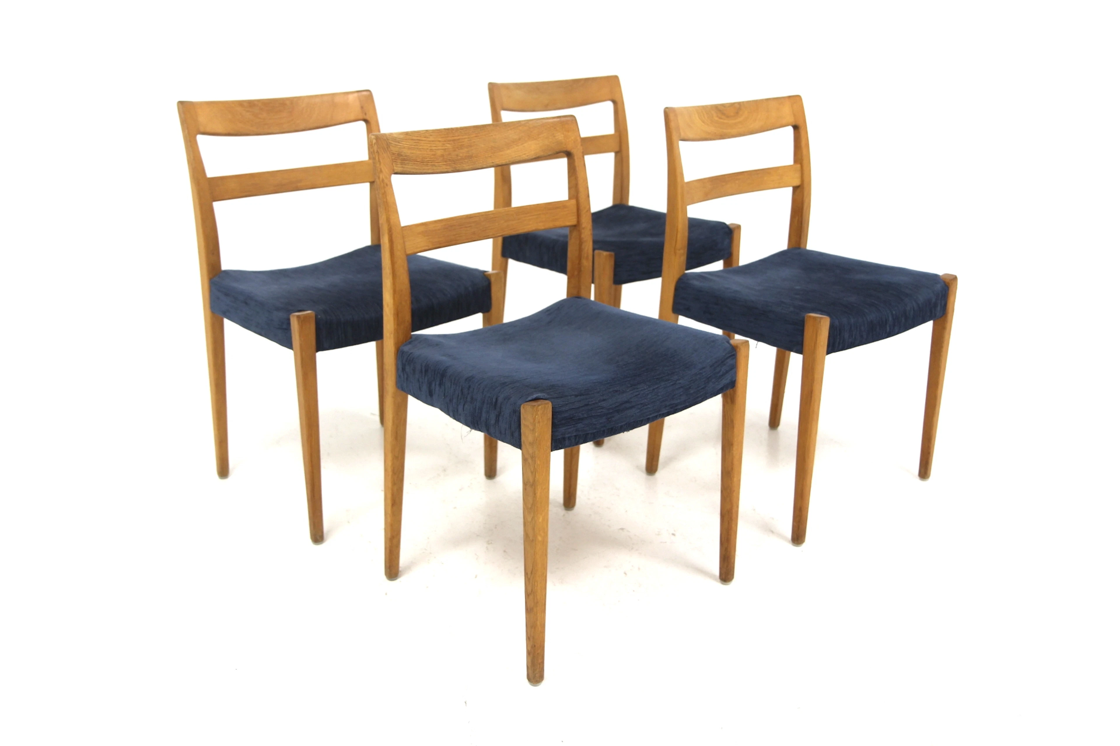 4Pcs Chairs Garmi Nils Jonsson for Troeds, Bjärnum Year: 1960s Origin: