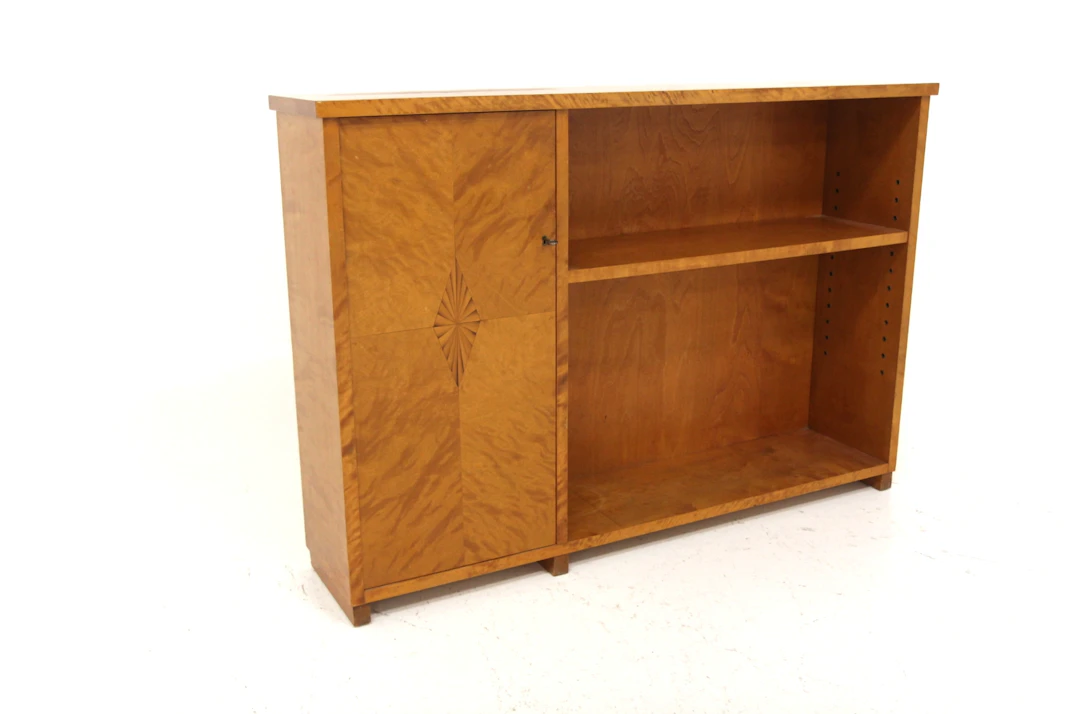 Bookshelf Year: 1930s Origin: Swe. Material: Birch W: 120cm D: 26cm H: 83cm