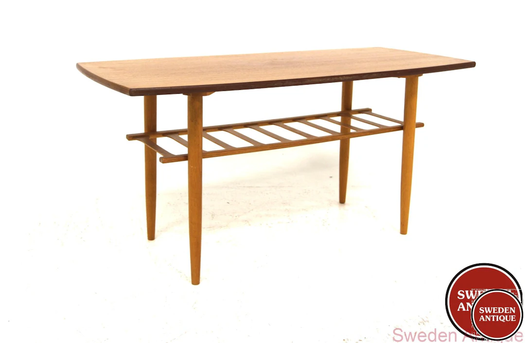 Coffee table Year: 1950s Origin: Swe. Material: Teak Oak W: 115cm