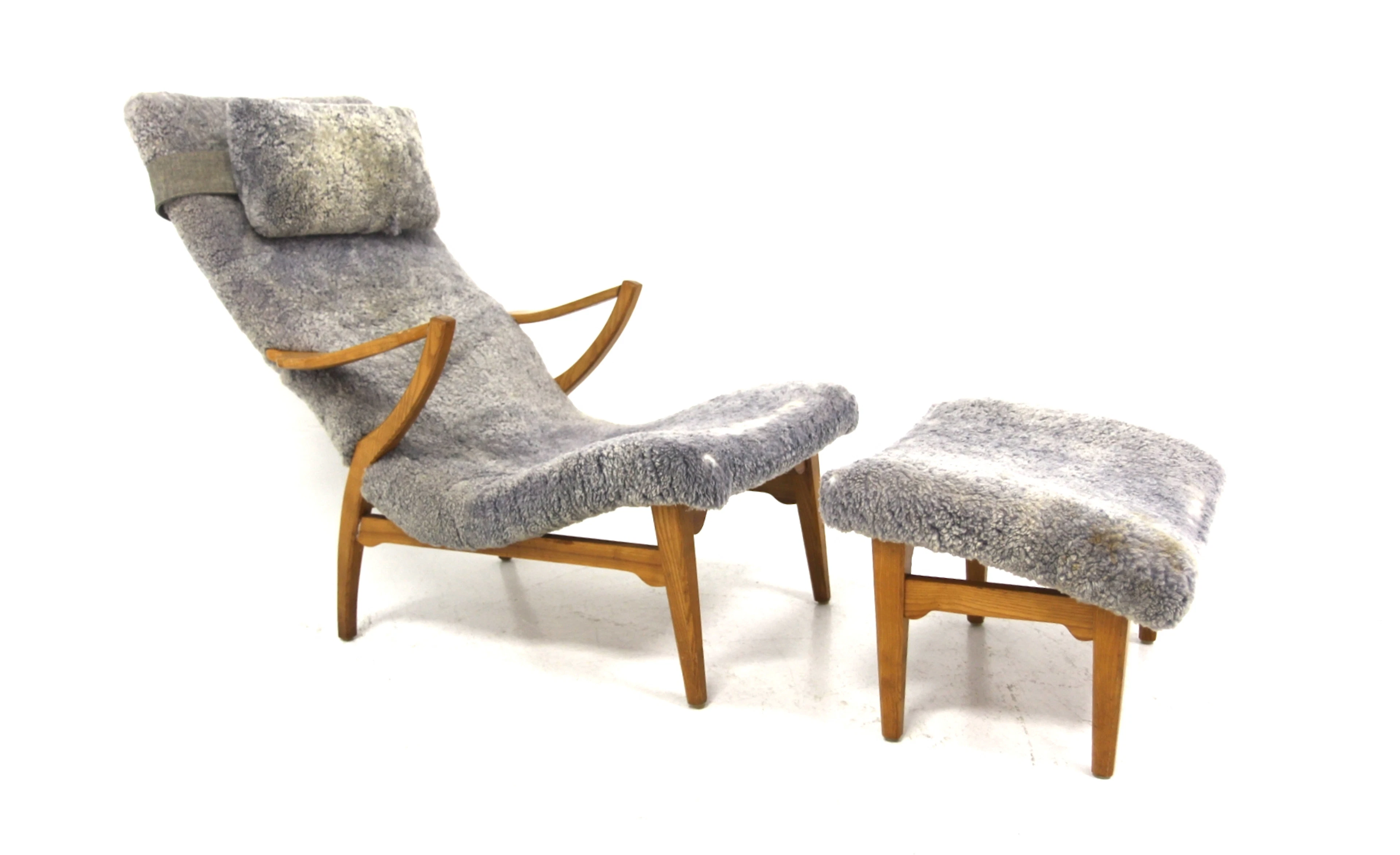 Lounge chair + Footstool 1960s Swe. Elm Sheepskin