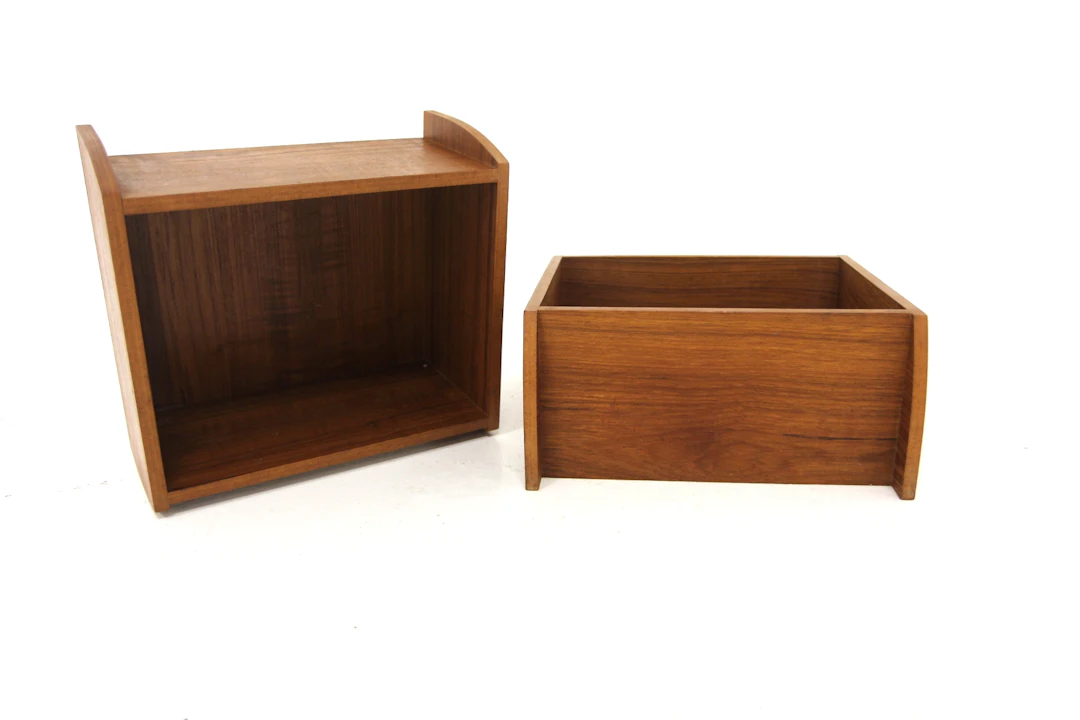 2Pcs Wall shelf / Bedside tables Year: 1950s Origin: Swe. Material: