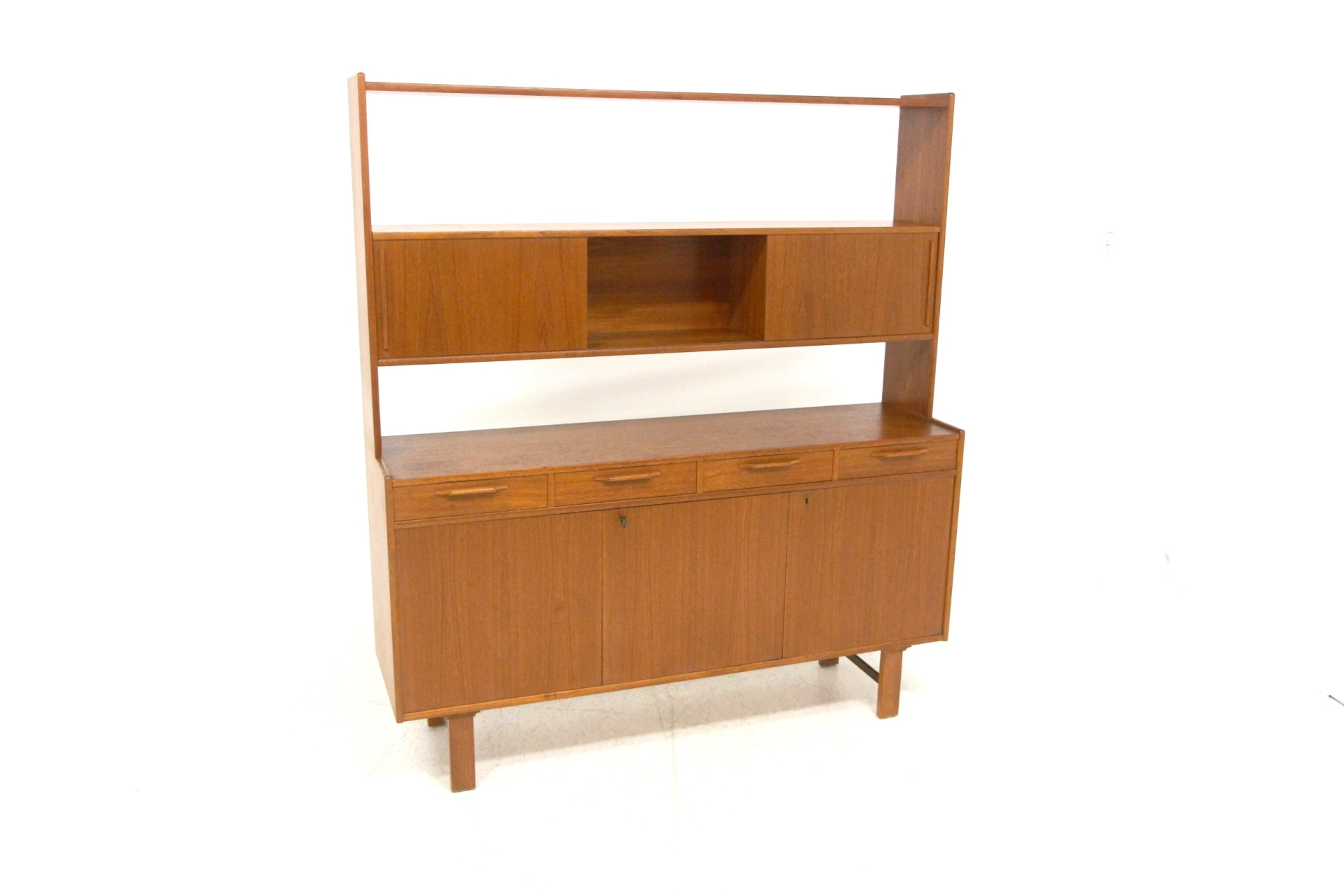 Bookshelf / Cabinet 1960s Swe. Teak