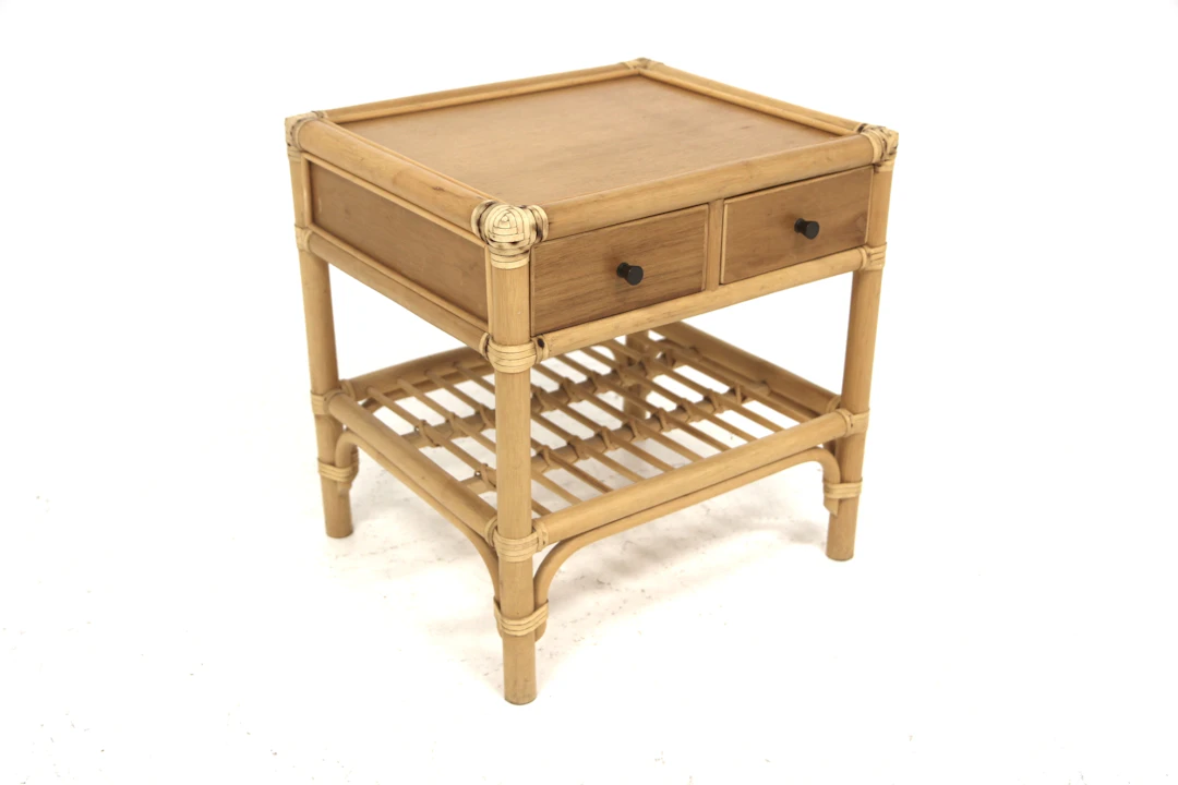 Bedside table Kenneth Bergenblad for DUX, Sweden Year: 1970s Origin: