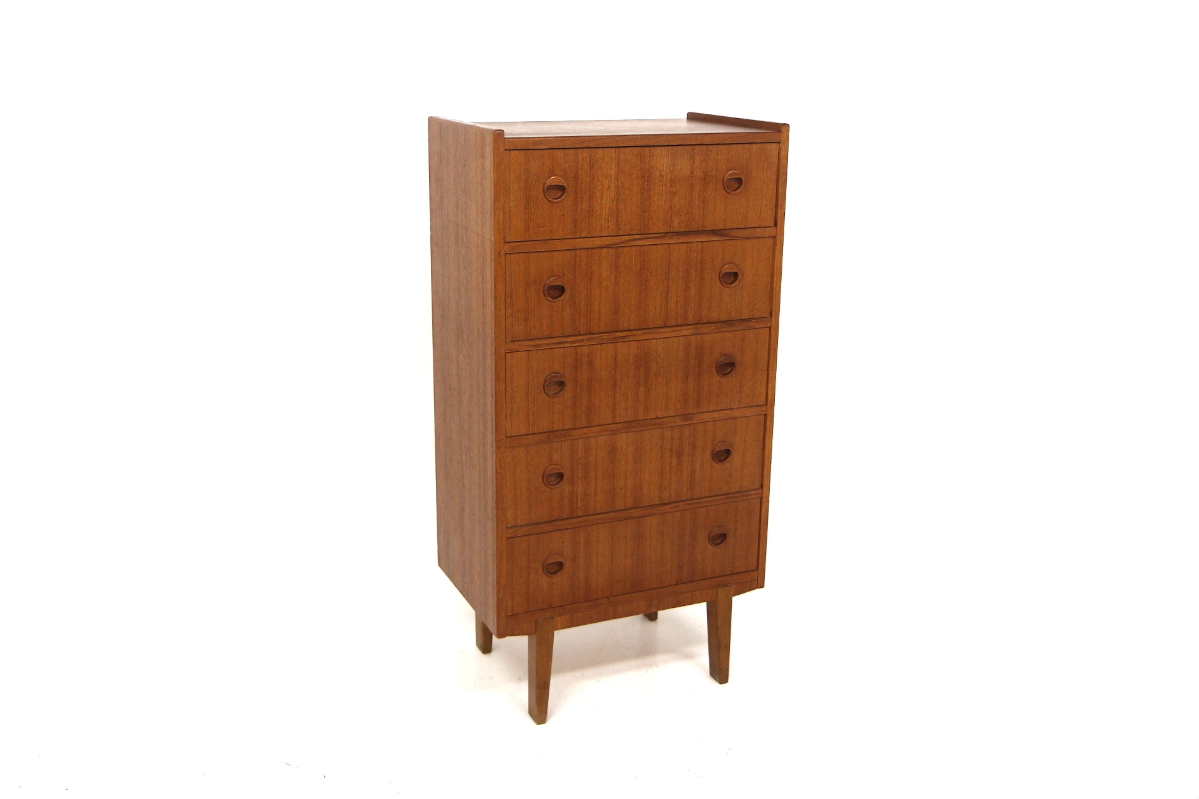 Chest of drawers / Tallboy Year: 1950s Origin: Swe. Material: Teak