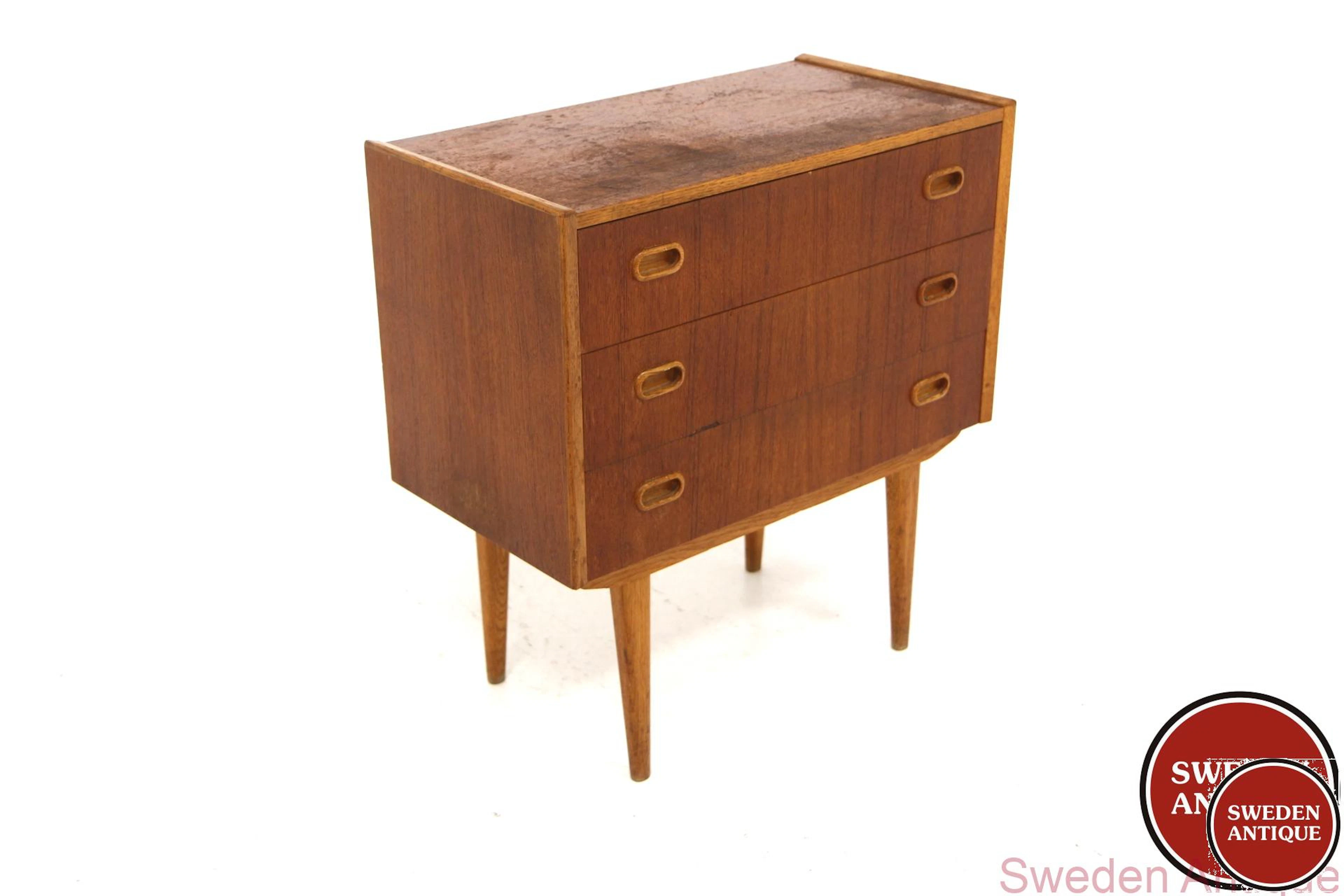 Chest of drawers 1960s Swe. Teak Oak