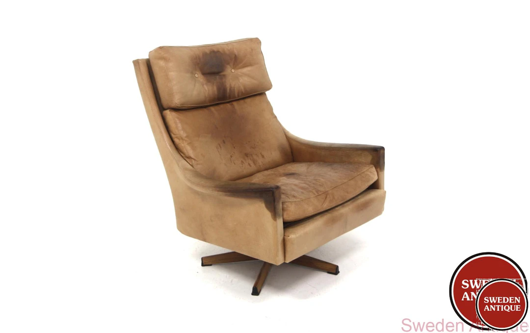 Lounge chair / Swivel chair Kaparen OPE Möbler, Jönköping 1960s Swe. Leather