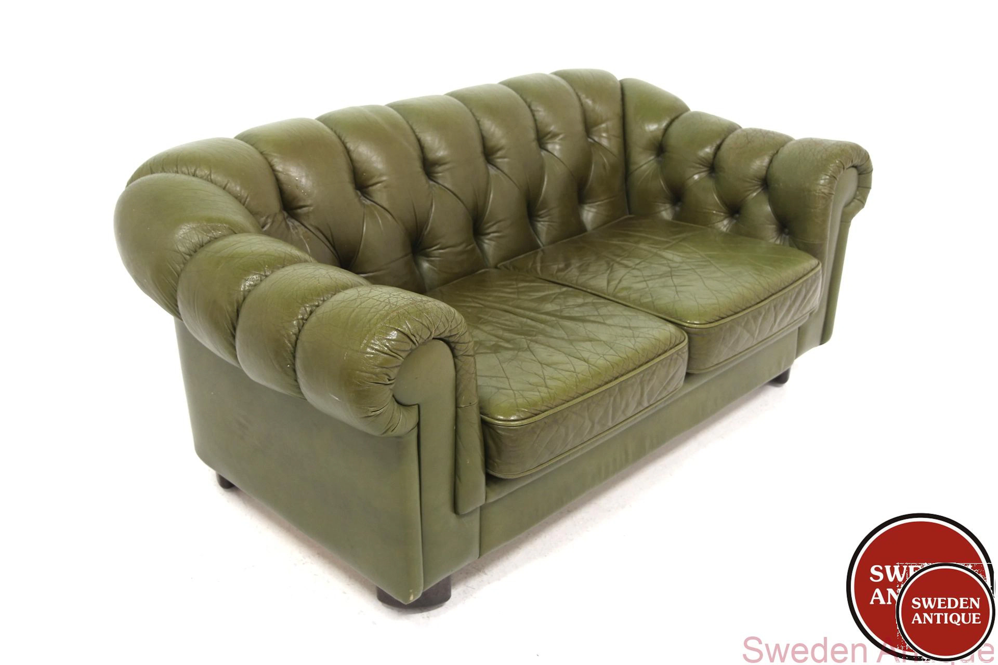 2-seat sofa Chesterfield model Year: 1970s Origin: Swe. Material: