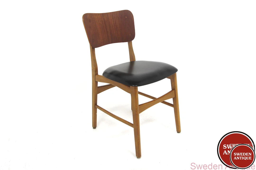 Chair Ib Kofod Larsen Year: 1960s Origin: Den. Material: Teak Beech