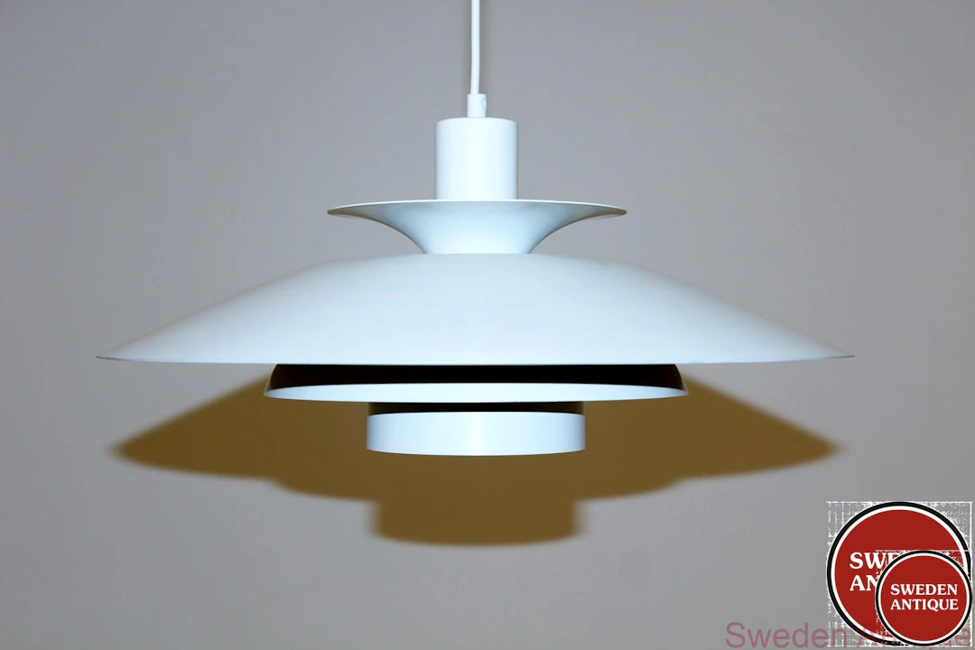 Ceiling lamp Year: 1960s Origin: Den. Material: Metal W: 48cm H: 22cm