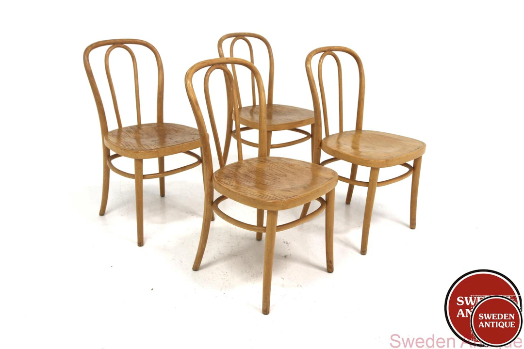 4Pcs Chairs Gemla Möbler Year: 1982 Origin: Swe. Material: Beech W: