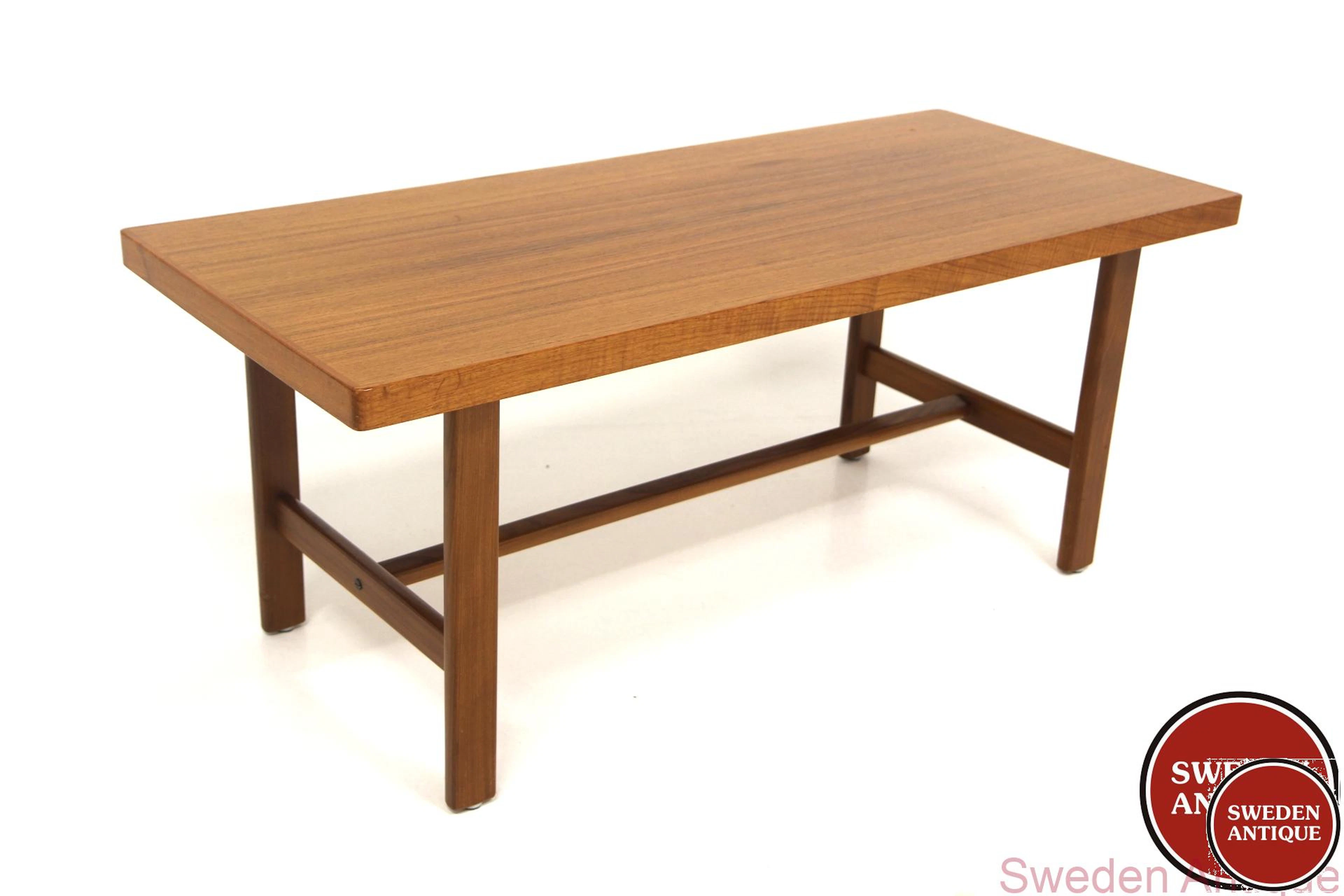 Coffee table Year: 1960s Origin: Swe. Material: Teak W: 140cm D: 60cm H: 58cm