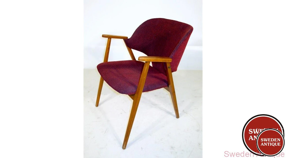 Armchair Year: 1950s Origin: Swe. Material: Beech W: 58,5cm D: 60cm H: 71cm