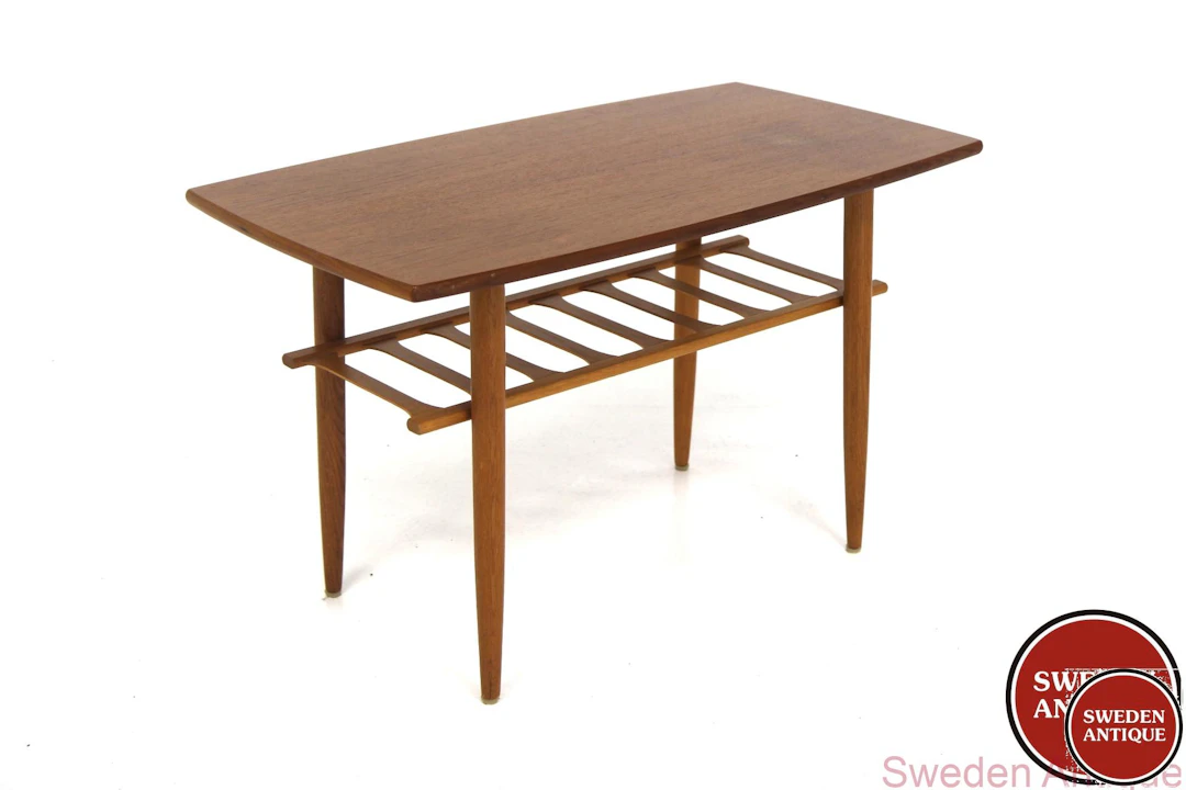 Coffee table Year: 1950s Origin: Swe. Material: Teak Oak W: 94cm D: