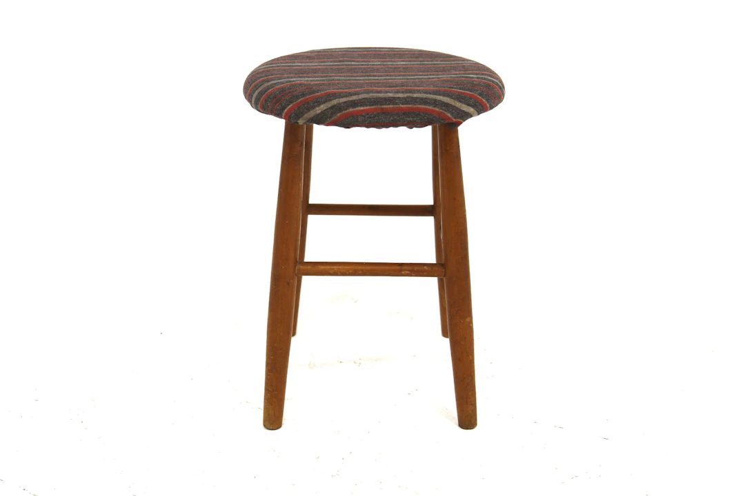 Stool Year: 1950s Origin: Swe. Material: Birch W: 34cm H: 46cm H seat: 46cm