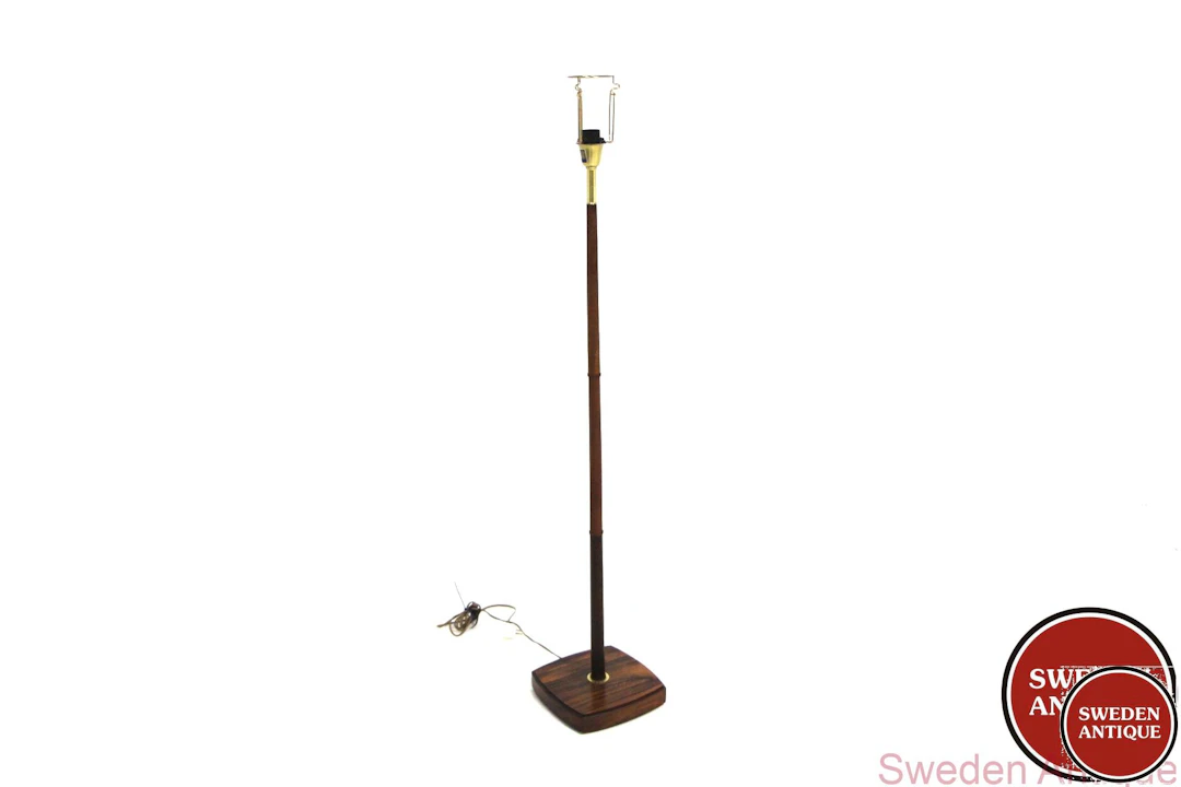 Floor lamp Model 123 Möllers Armaturfabrik Year: 1960s Origin: Swe.