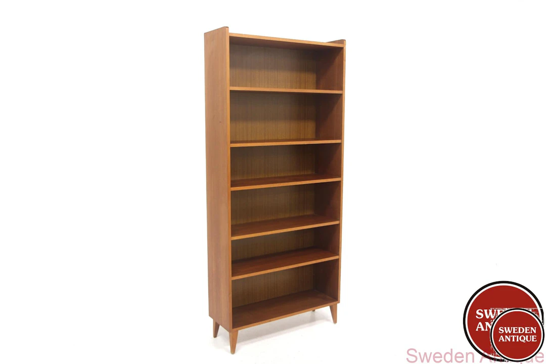 Bookshelf Year: 1960s Origin: Swe. Material: Teak Beech W: 90cm D: