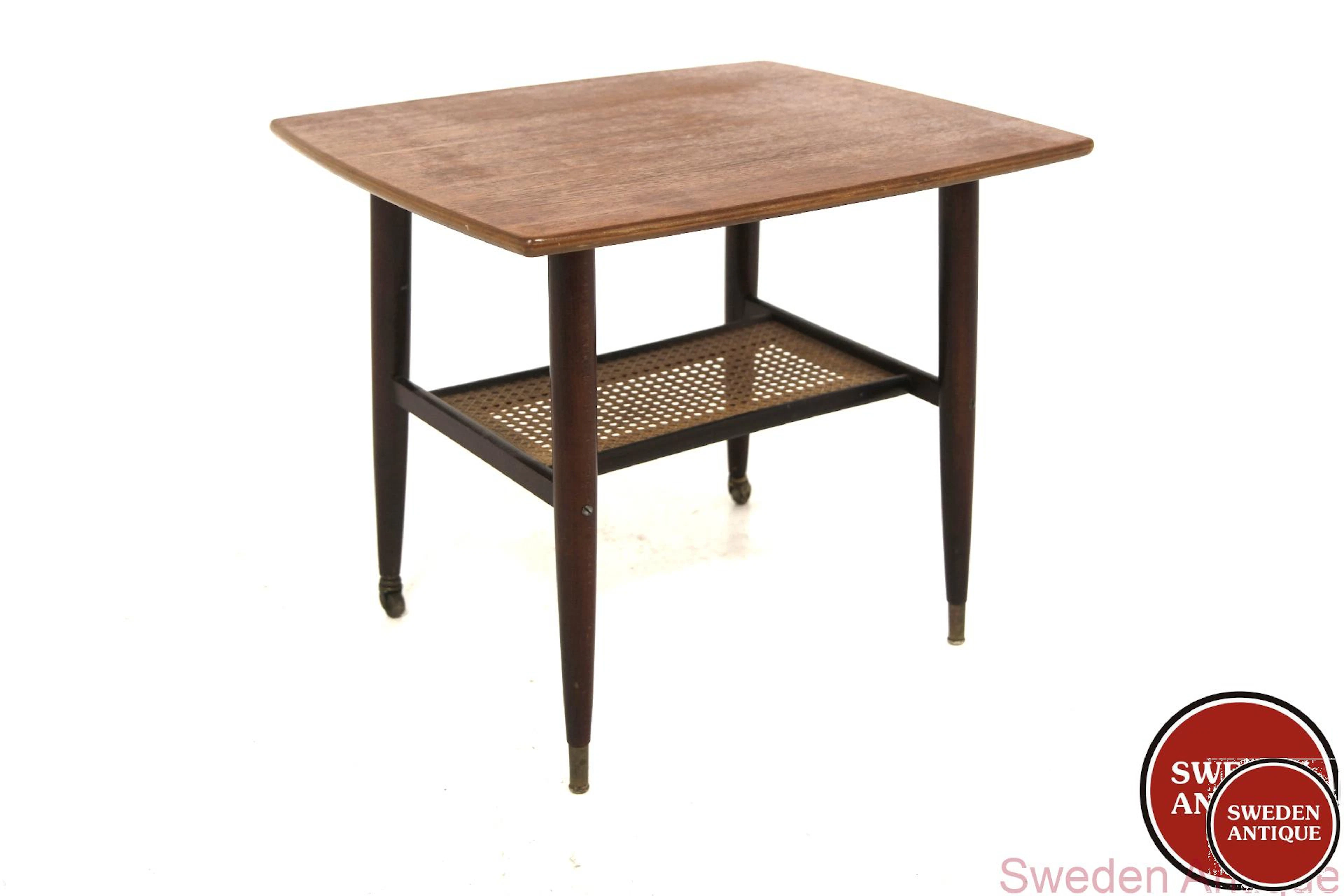 Side table Alberts, Tibro Year: 1950s Origin: Swe. Material: Teak