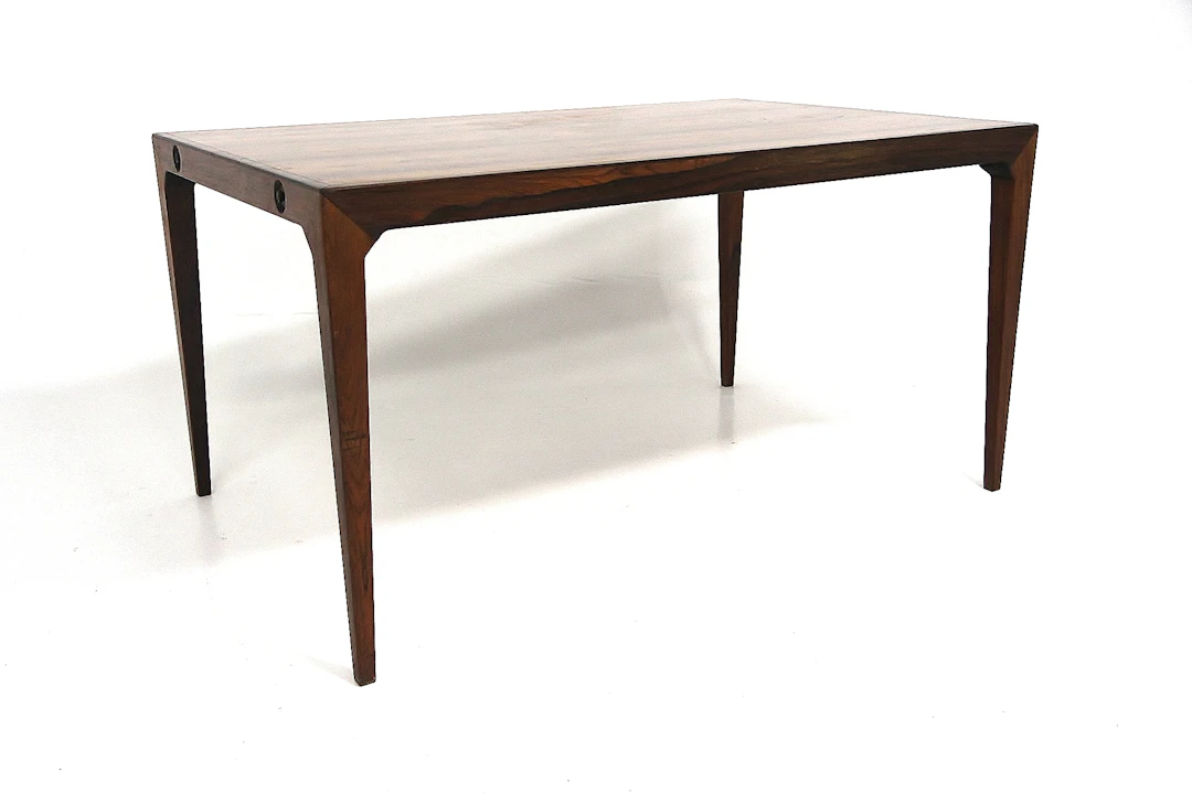 Dining table Poul Hundevad for Hundevad & Co Year: 1960s Origin: Den.