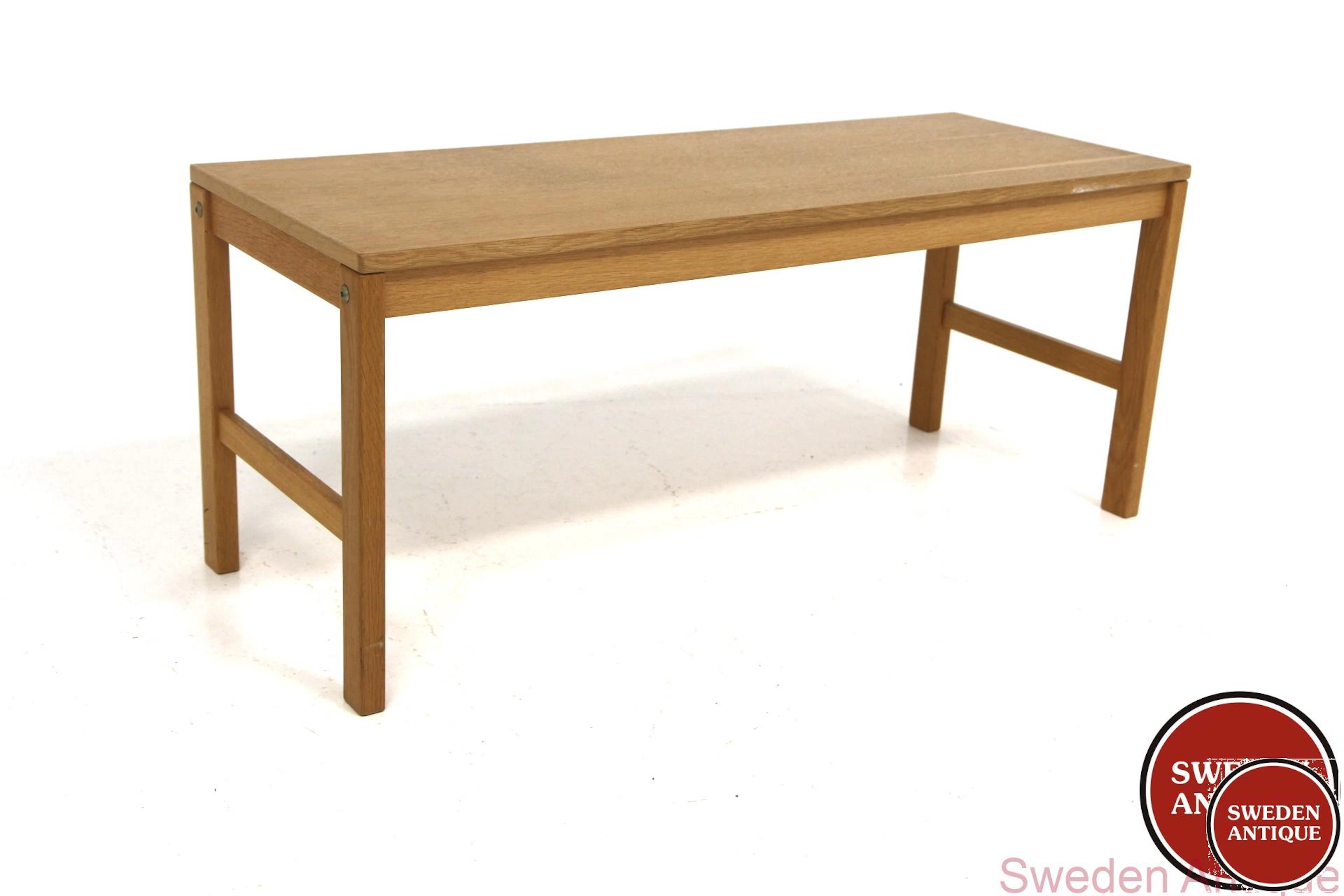 Bench Year: 1960s Origin: Swe. Material: Oak W: 100cm D: 38cm H: 42cm