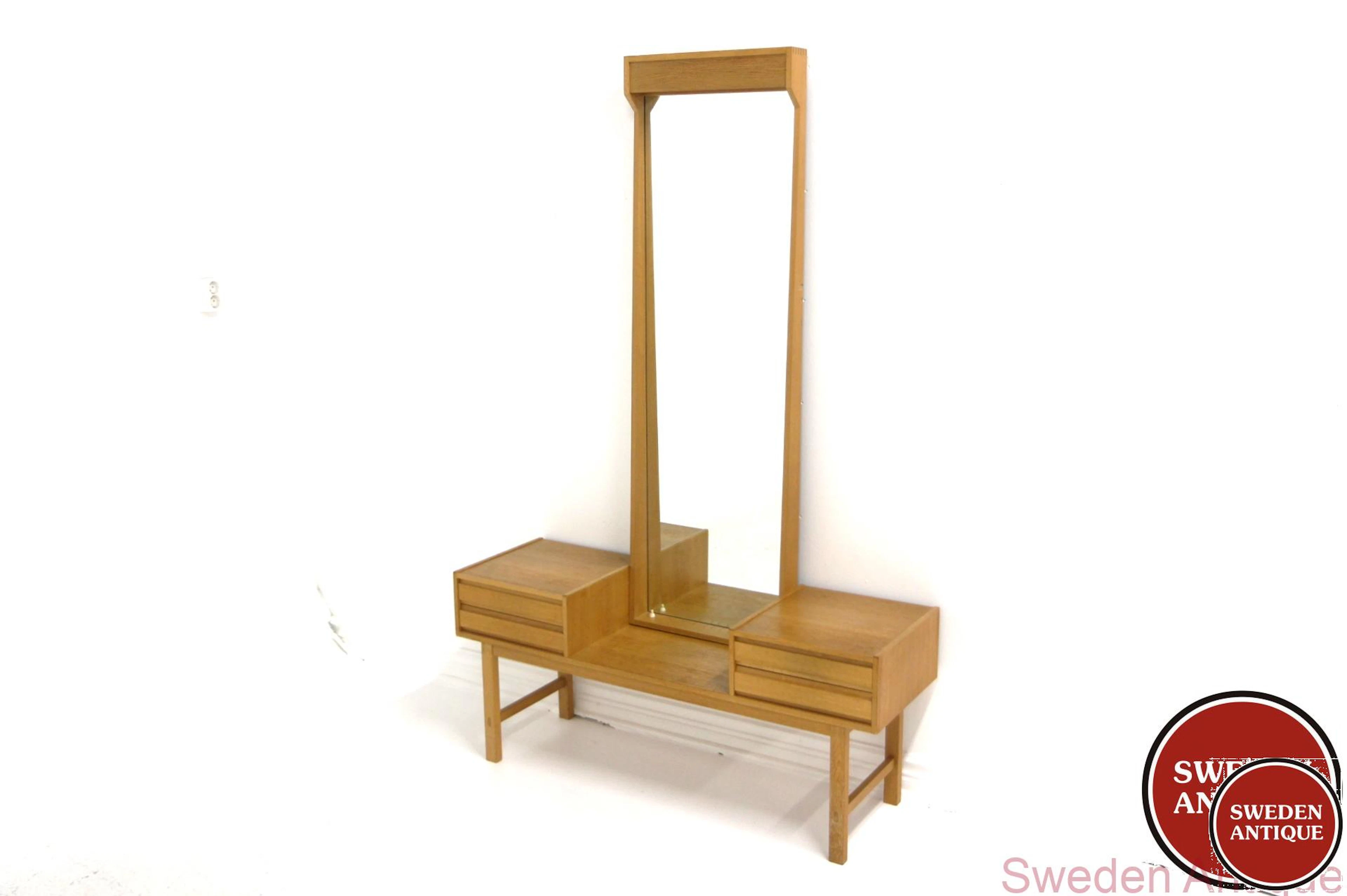 Dressing table / Vanity table1970s Swe. Oak Glass