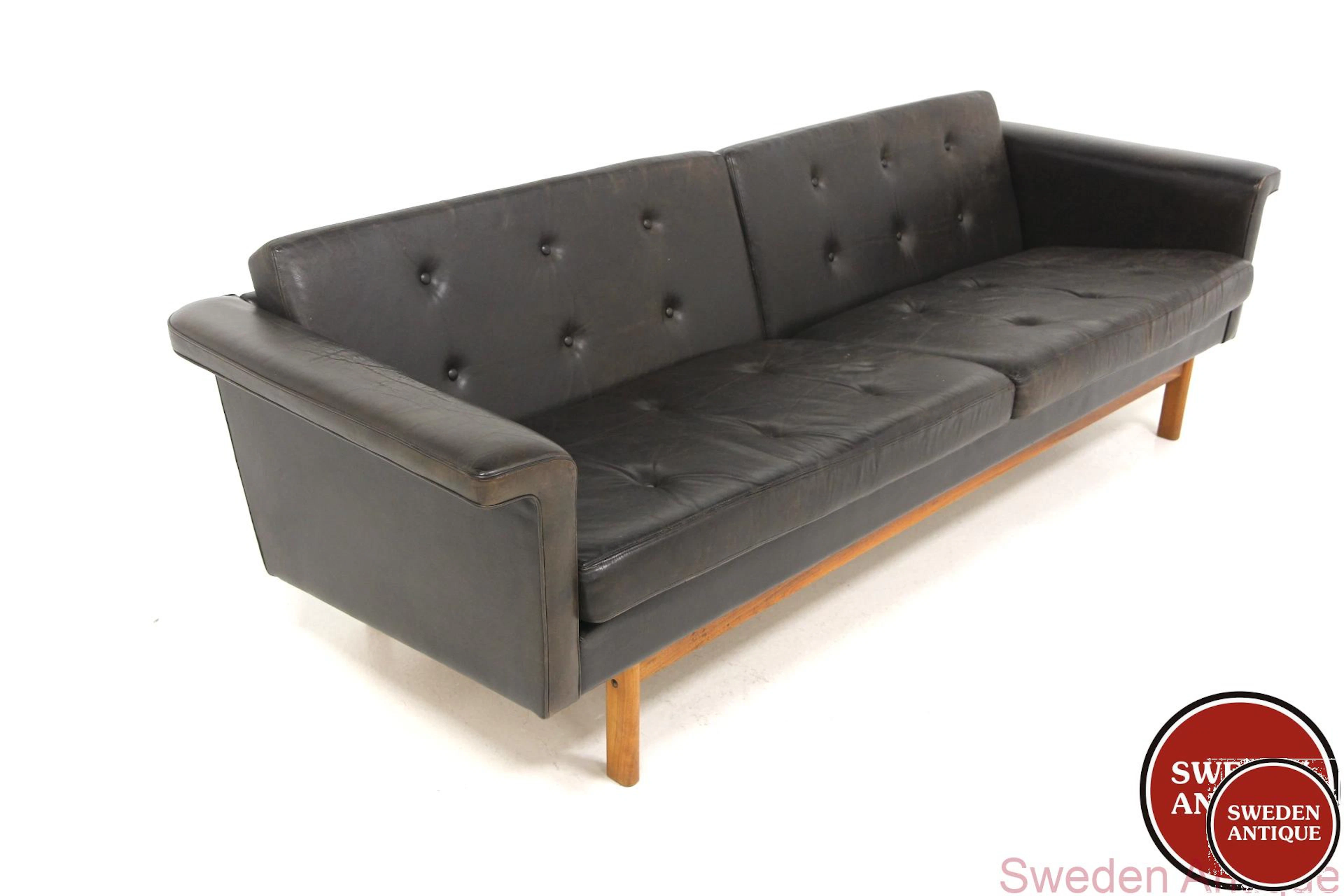 3-seat sofa Karl Erik Ekselius for JOC Möbler, JO Carlsson Möbler
