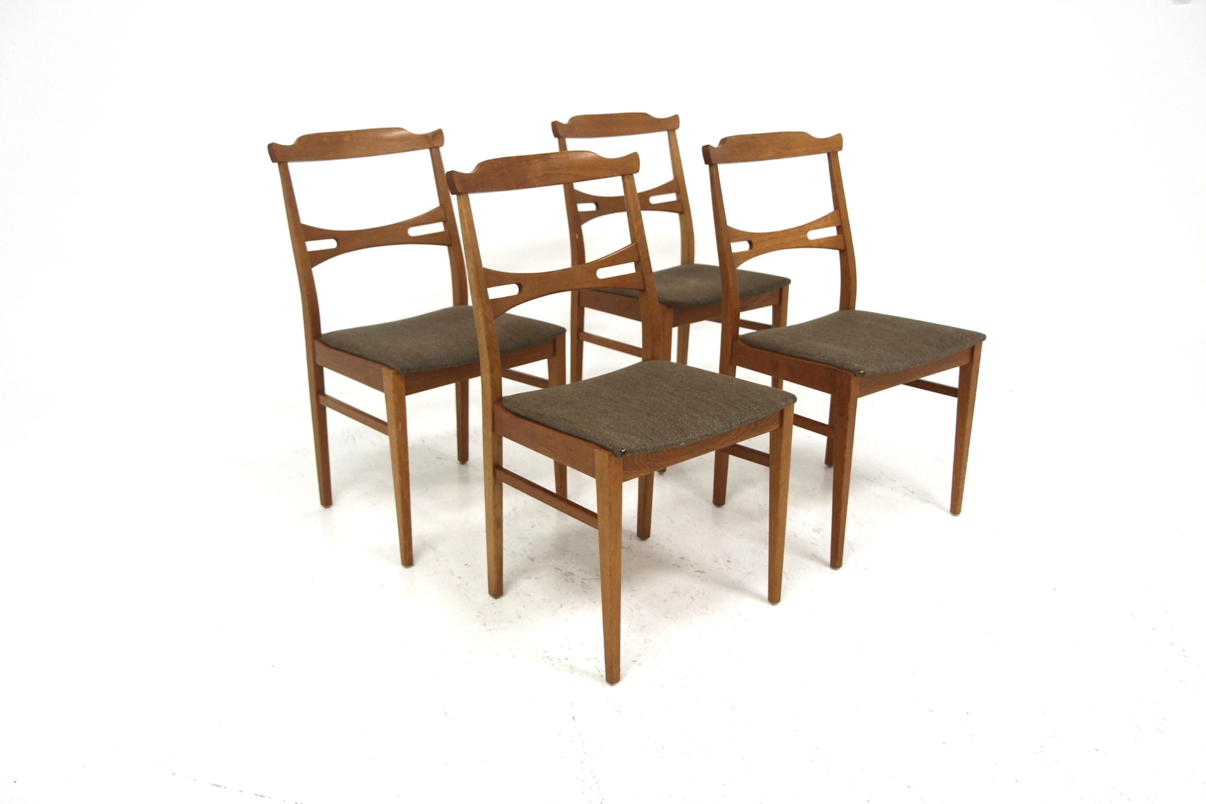 4Pcs Chairs Year: 1960s Origin: Swe. Material: Oak W: 46cm D: 55cm