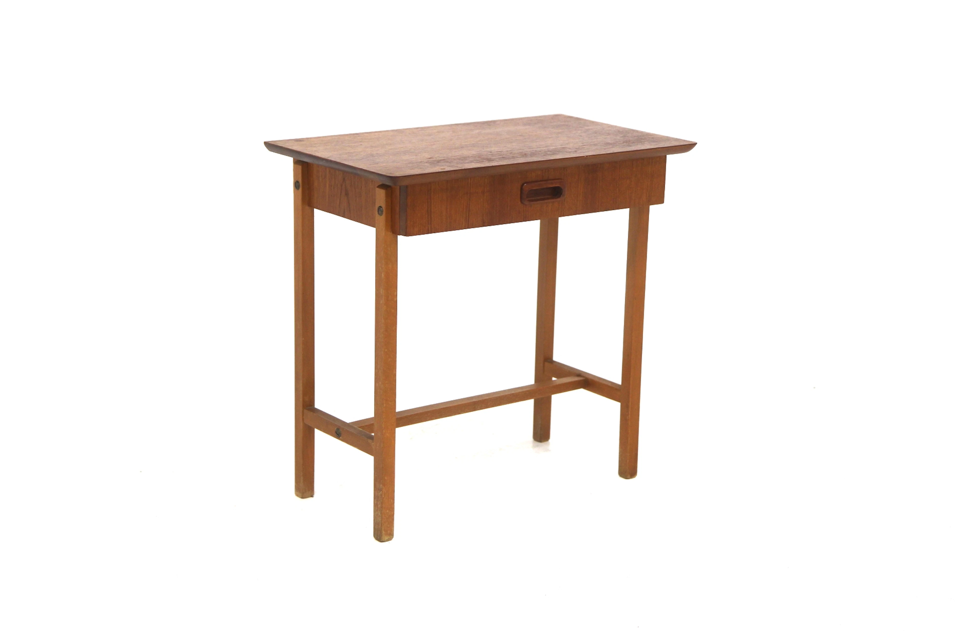 Bedside table Year: 1950s Origin: Swe. Material: Teak Beech W: 52cm