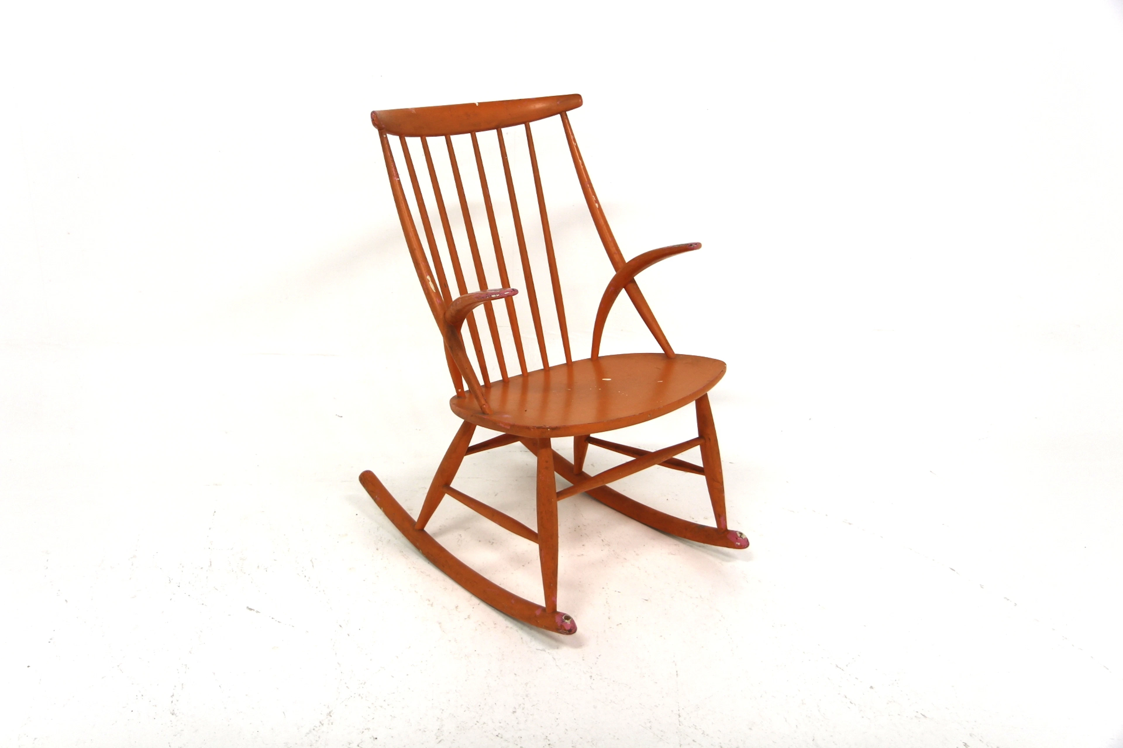 Rocking chair IW3 Illum Wikkelsø for Niels Eilersen Year: 1960s Origin: