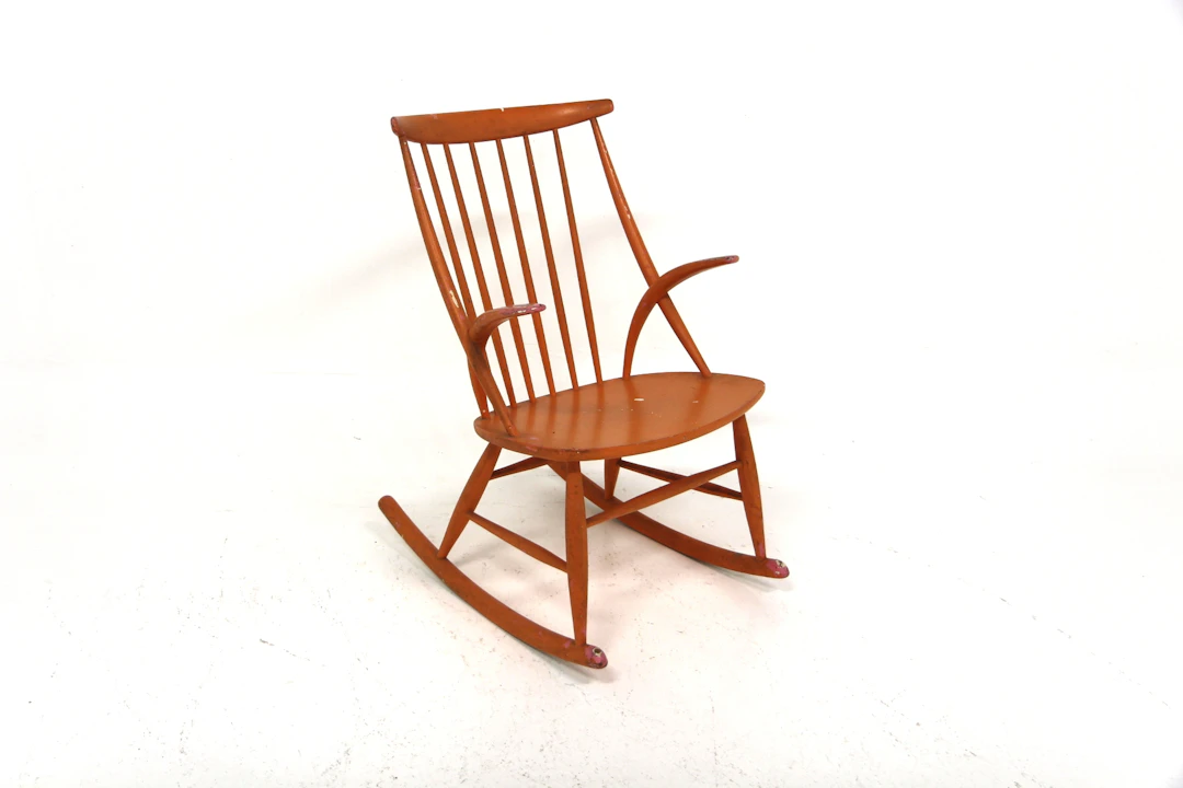Rocking chair IW3 Illum Wikkelsø for Niels Eilersen Year: 1960s Origin: