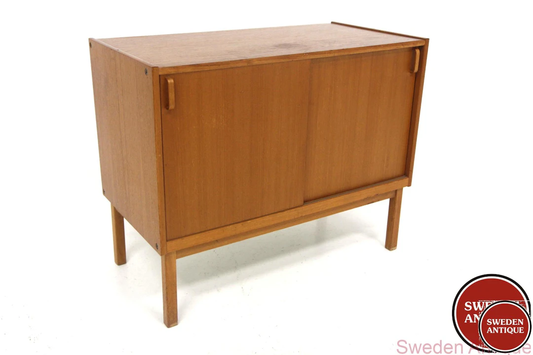 Cabinet Variett Bertil Fridhagen for Bodafors Year: 1960s Origin: