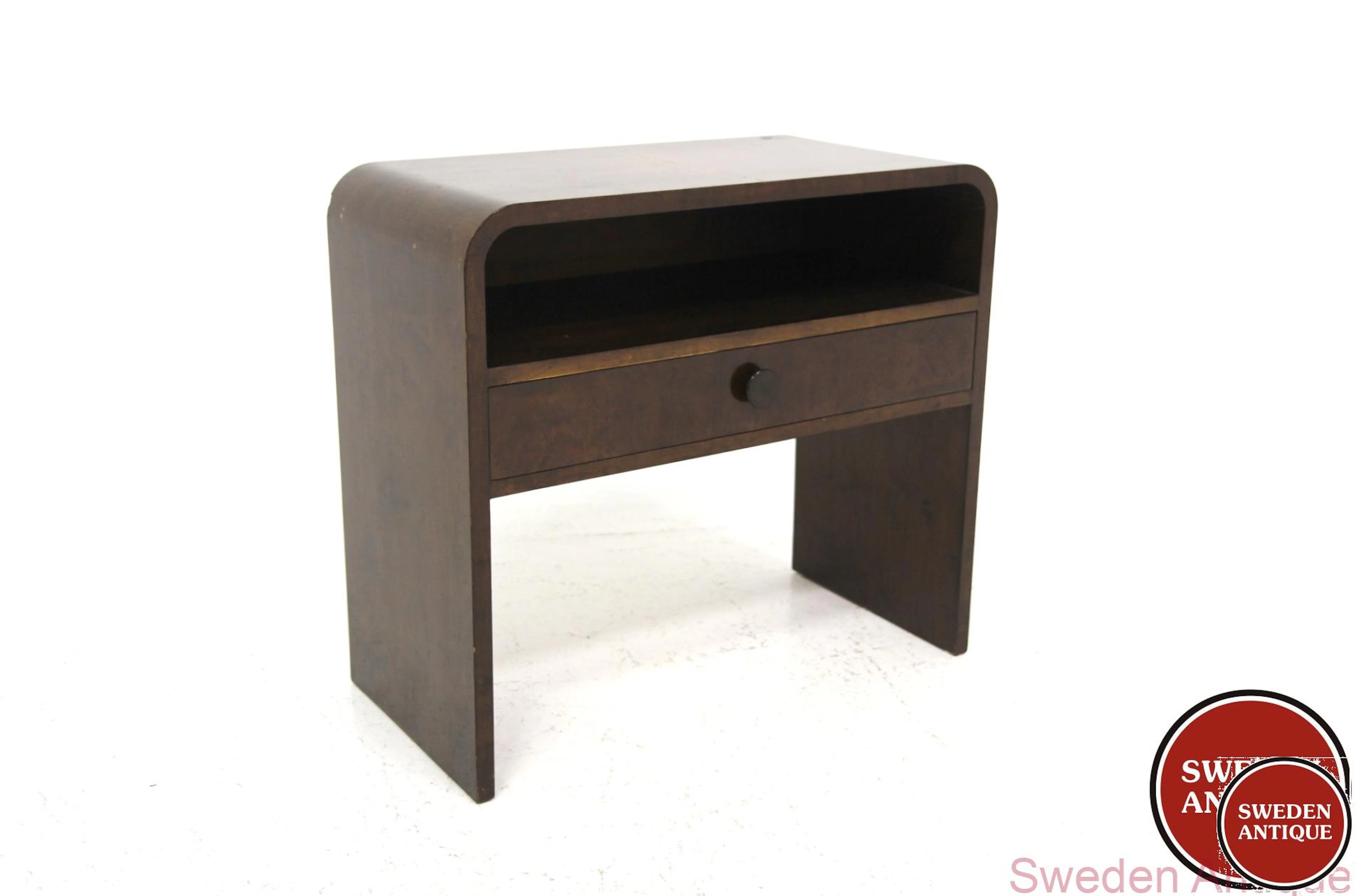 Chest of drawersSwedish Modern Year: 1930s Origin: Swe. Material: