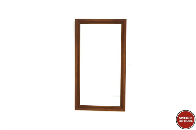Mirror Year: 1960s Origin: Swe. Material: Oak Glass W: 55cm D: 2,5cm H: 100cm