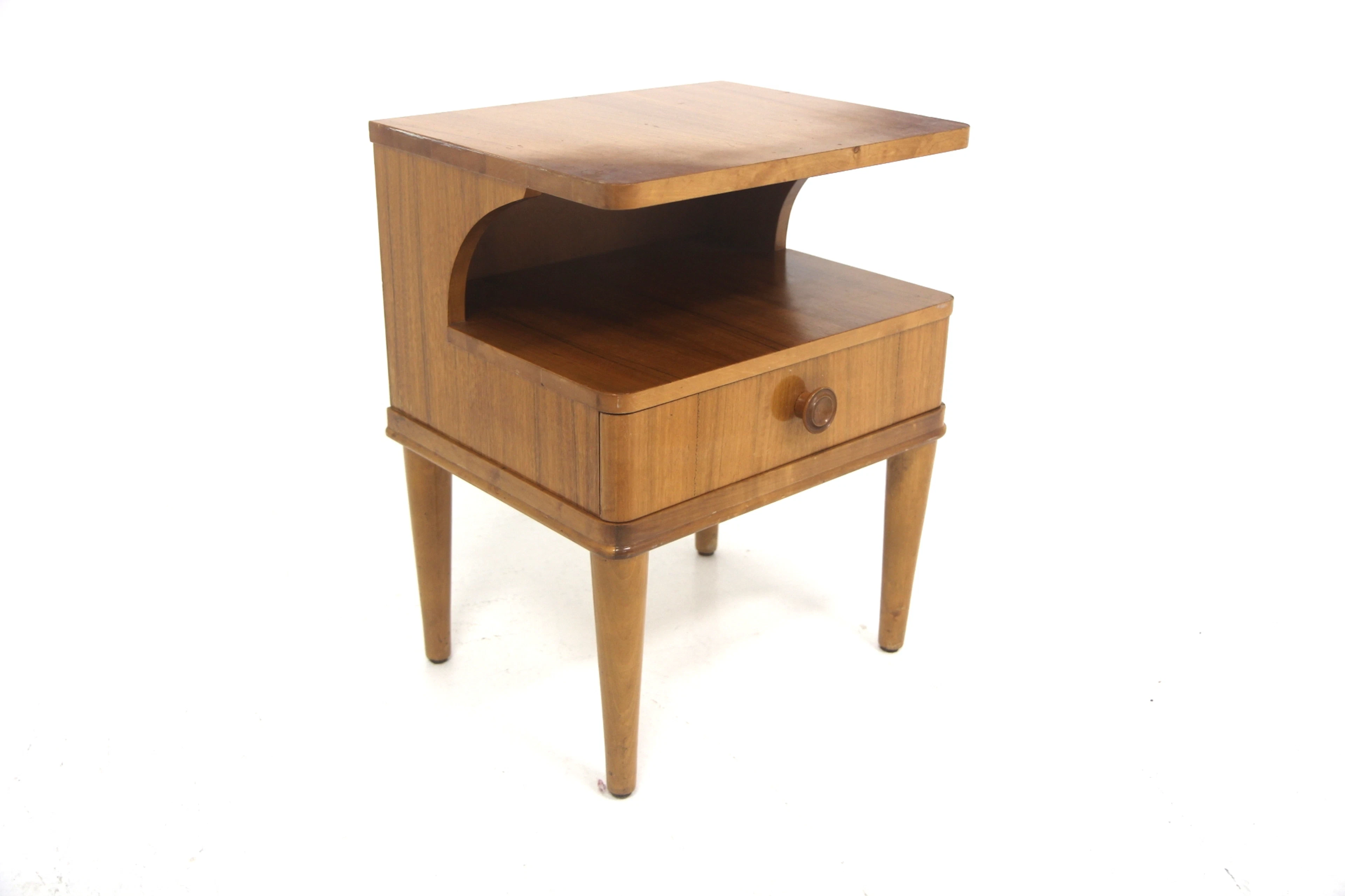 Bedside table Swedis Modern Year: 1940s Origin: Swe. Material: Walnut