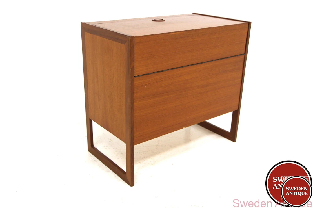 Bar Cabinet Model Varié, Arne Wahl-Iversen for Möbel-IKÉA 1960s Swe. Teak