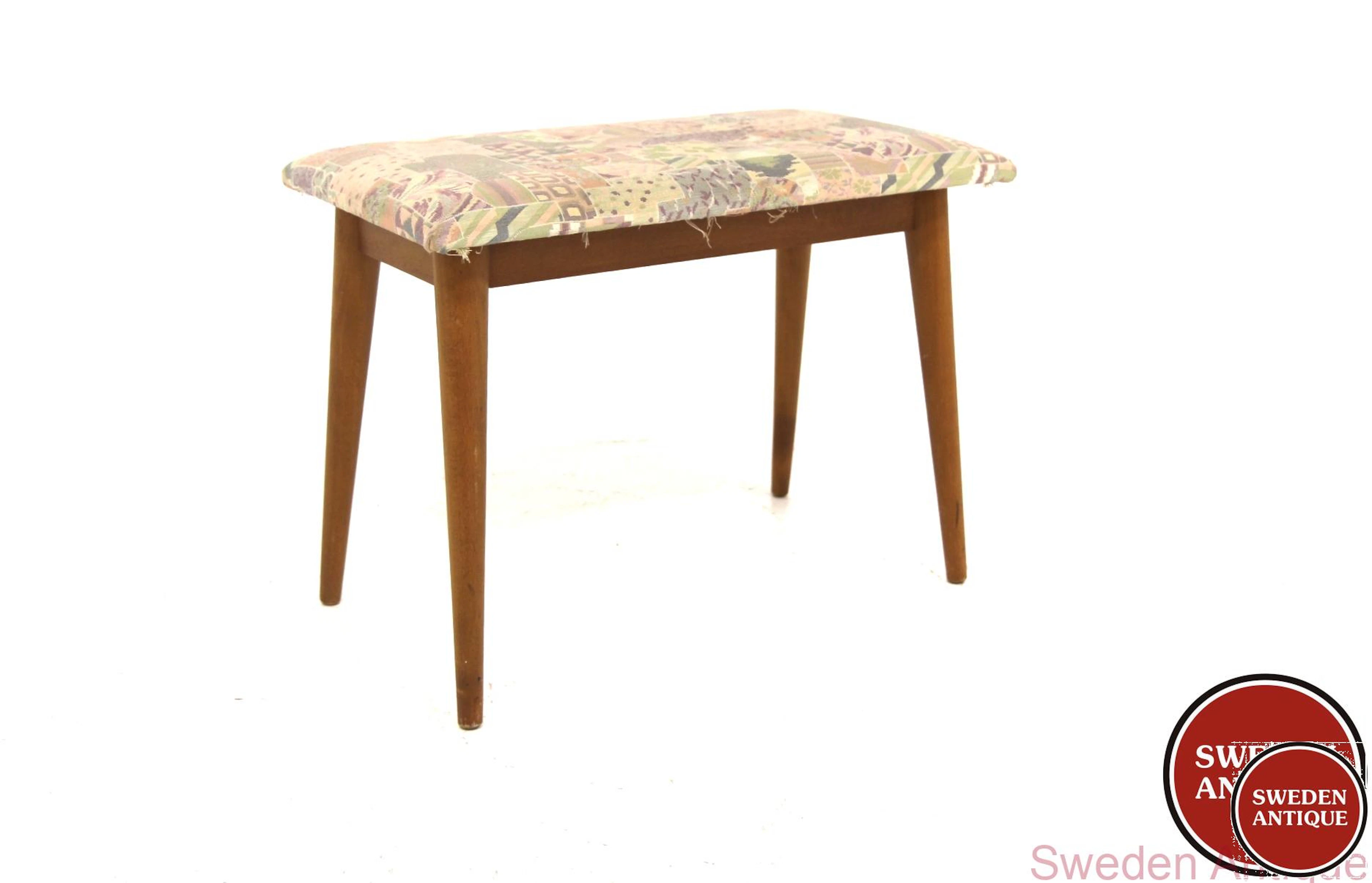 Stool Year: 1950s Origin: Swe. Material: Beech W: 60cm D: 31cm H: 44cm