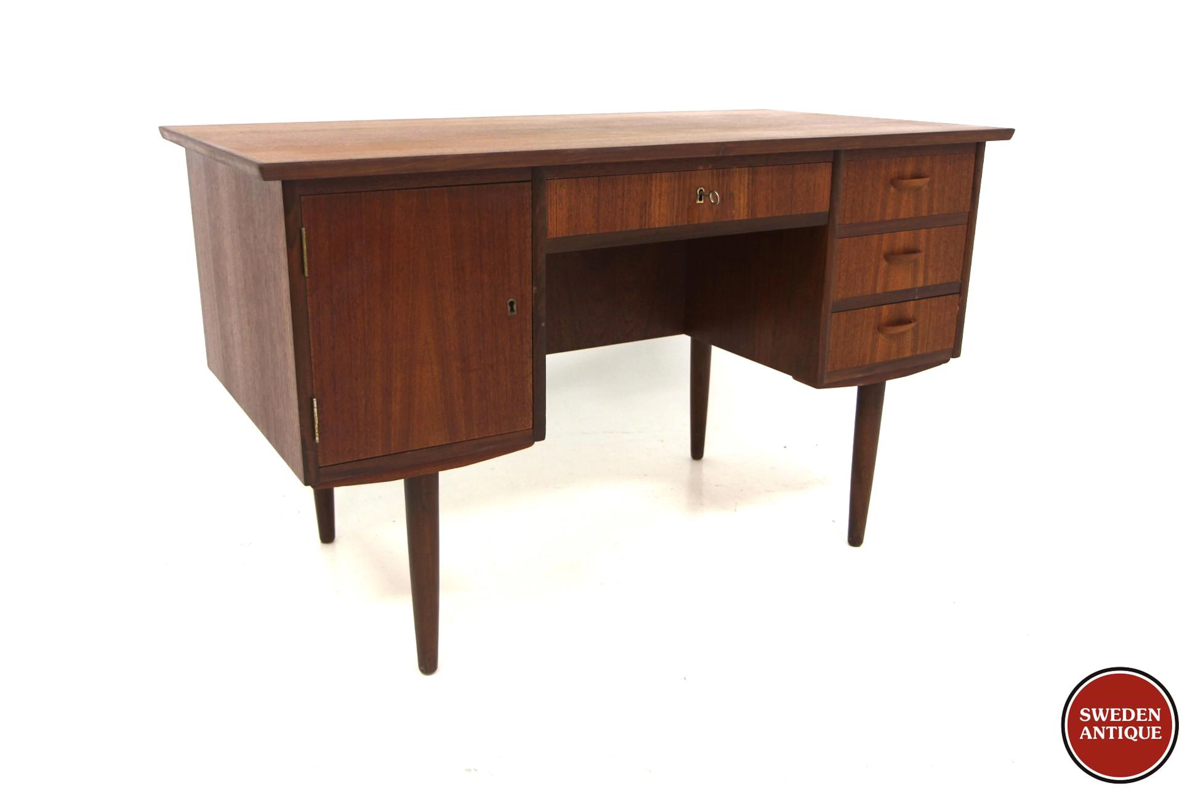 Writing desk Year: 1960s Origin: Swe. Material: Teak W: 125cm D: 65cm H: 75cm