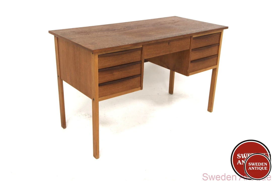 Writing desk Year: 1960s Origin: Swe. Material: Teak Beech W: 120cm